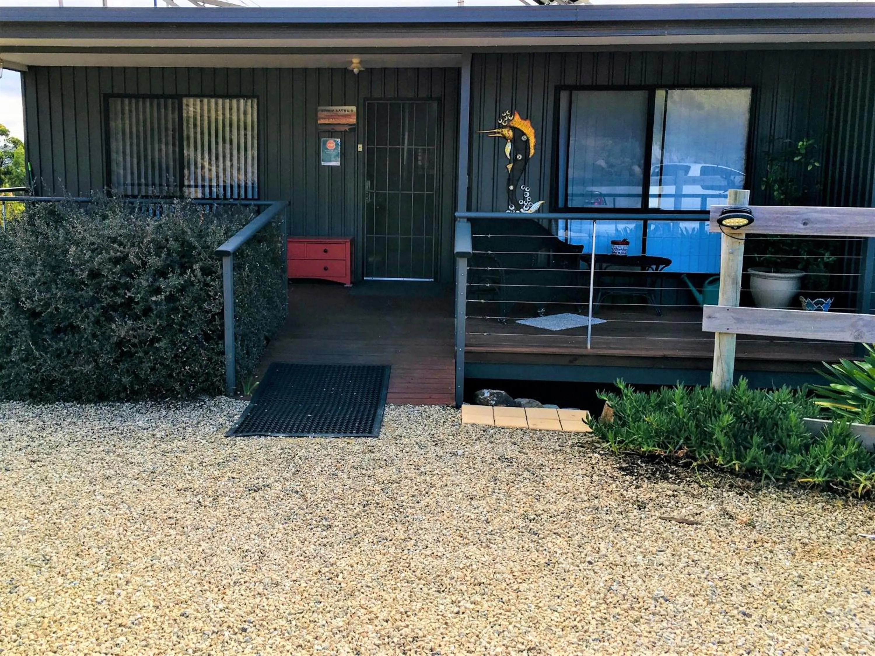 Facade/entrance in Storm Bay B&B