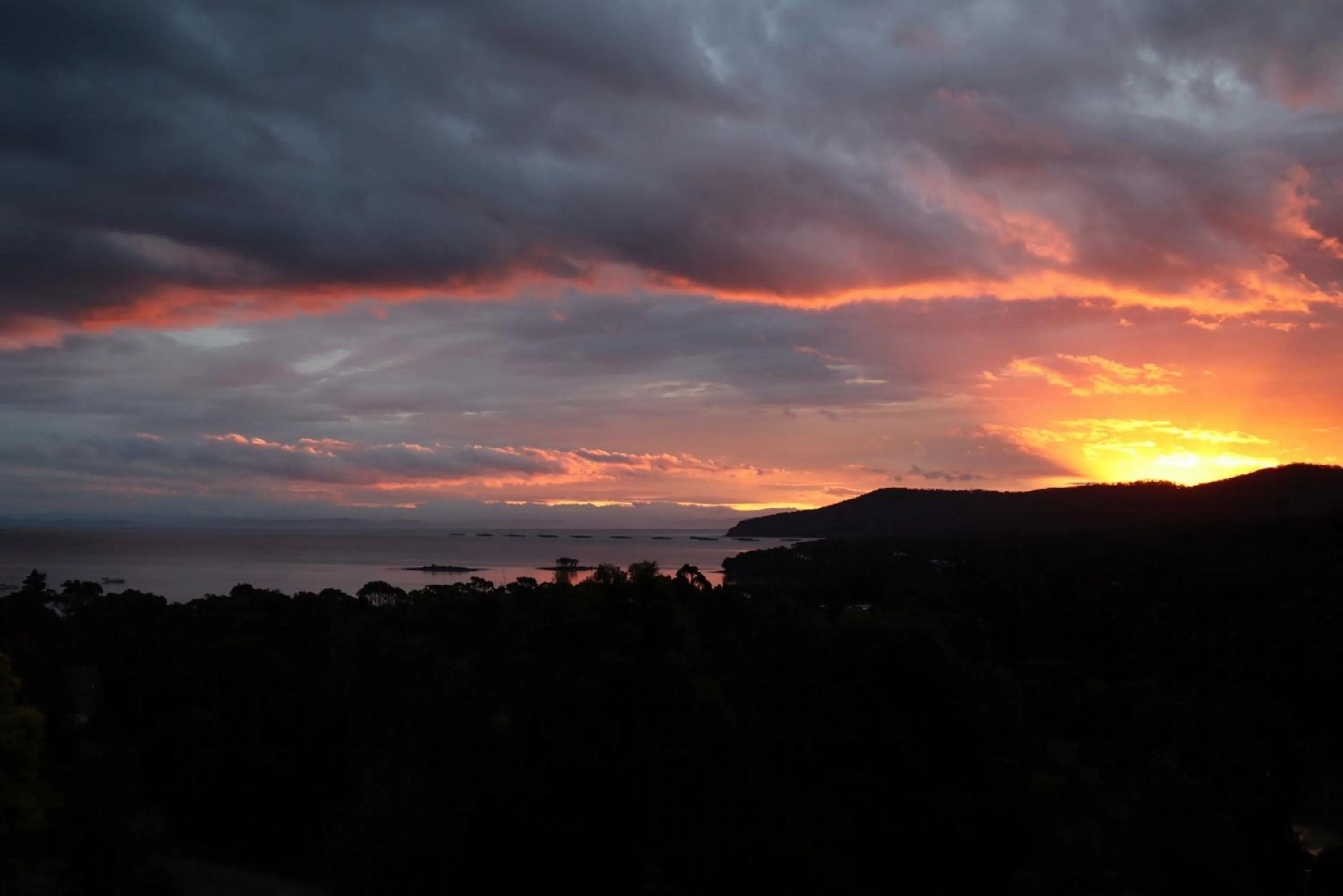Natural landscape in Storm Bay B&B