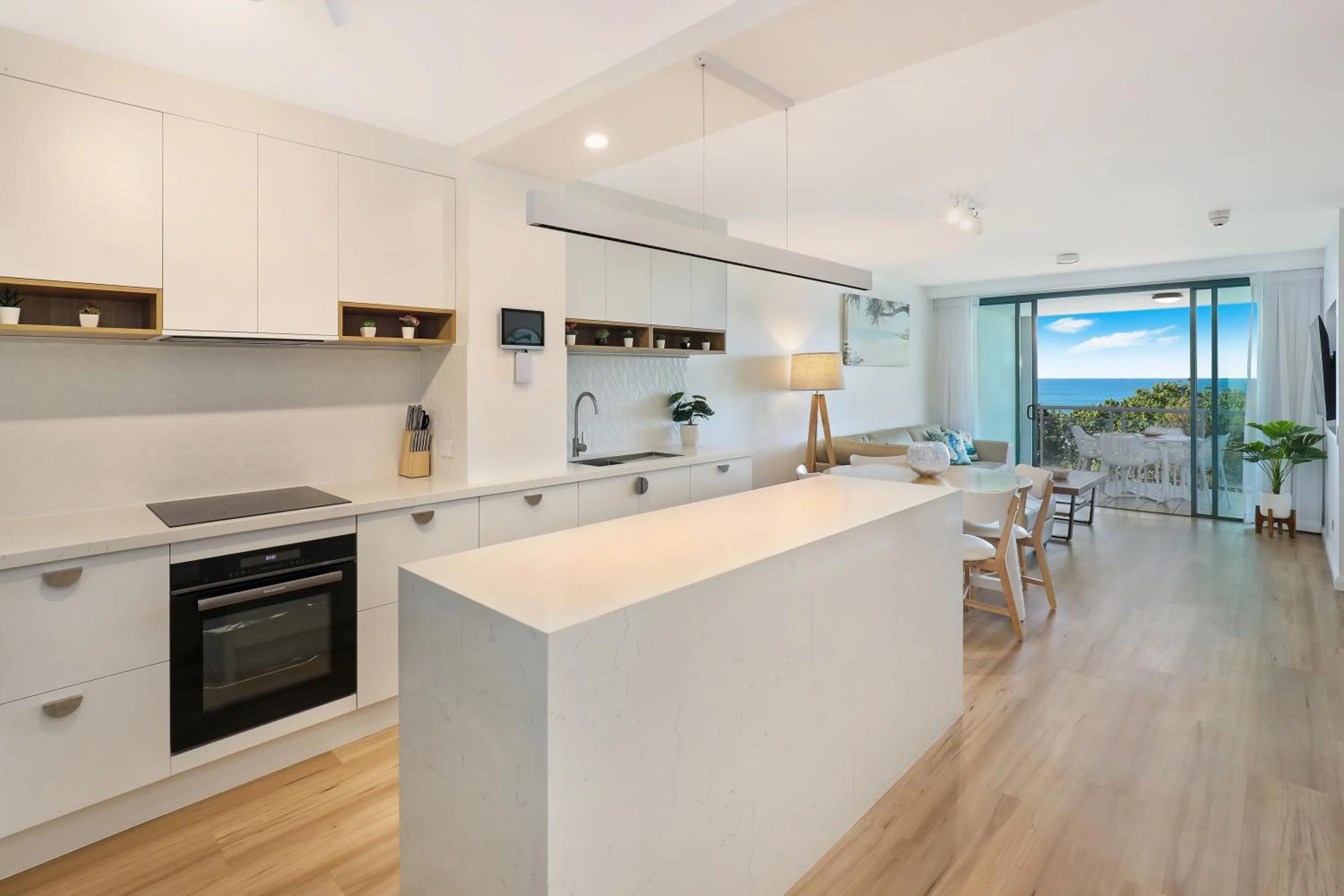 Grand Palais Boolarong Beachside Apartments