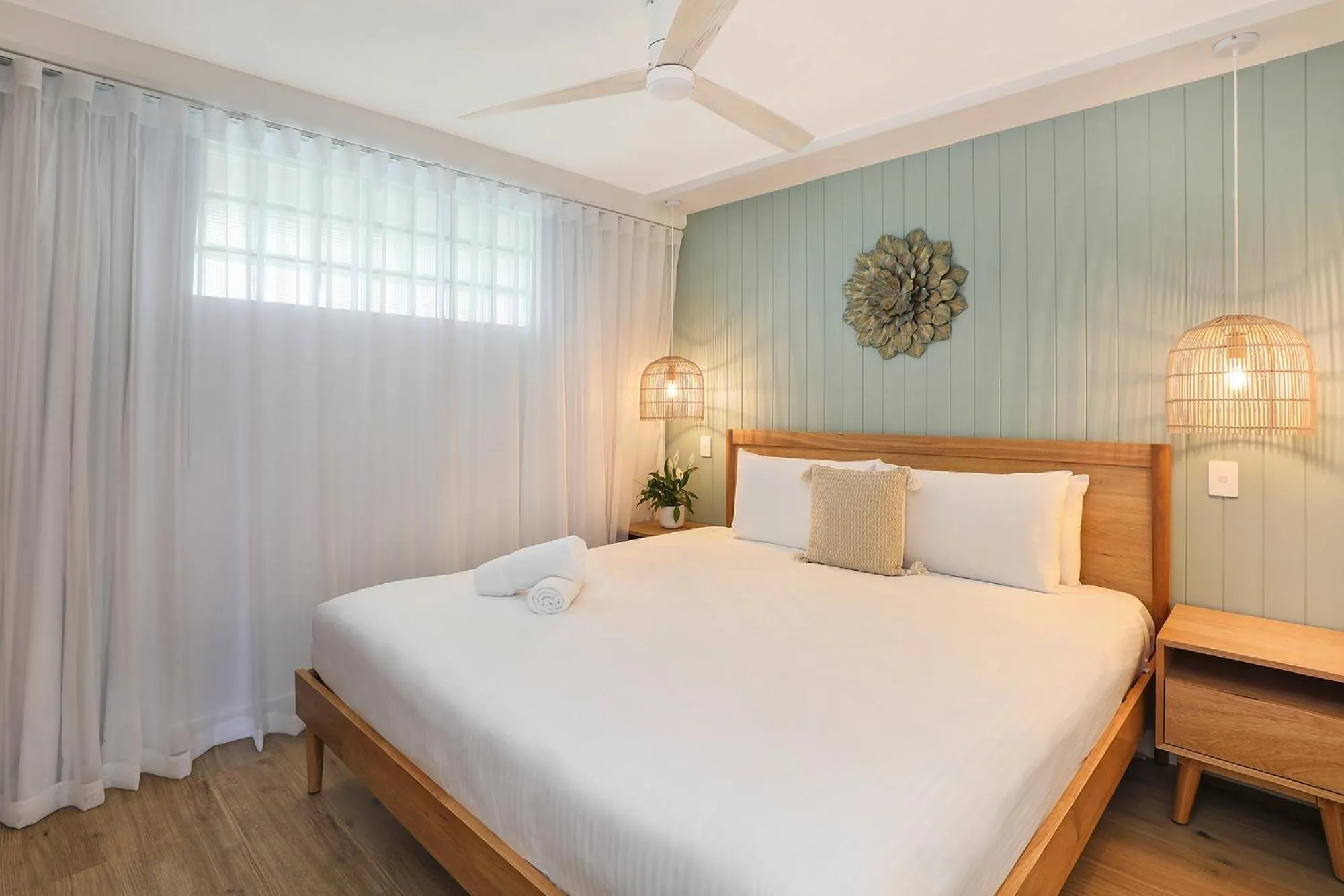 Bedroom, Bed in Grand Palais Boolarong Beachside Apartments