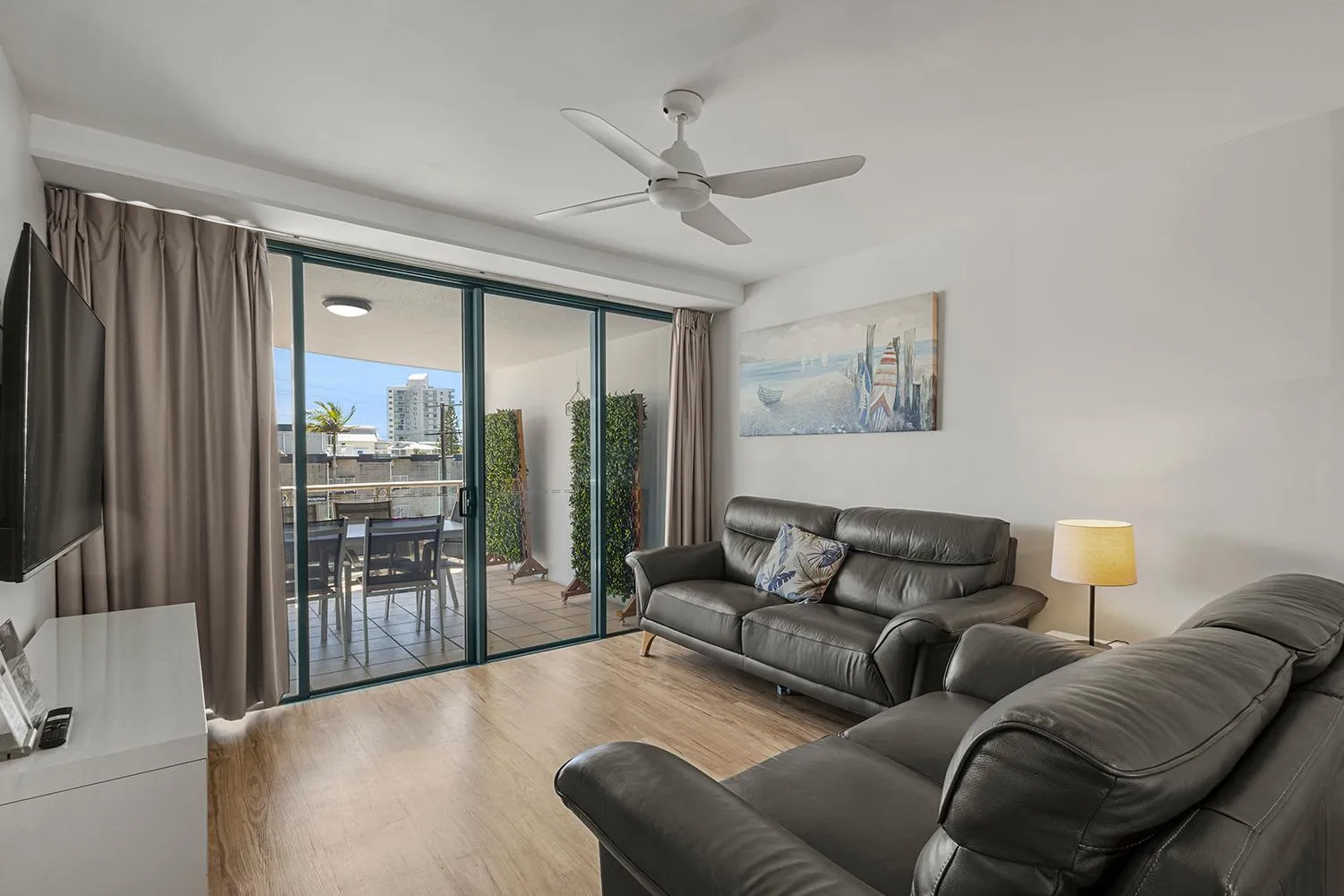 Grand Palais Boolarong Beachside Apartments