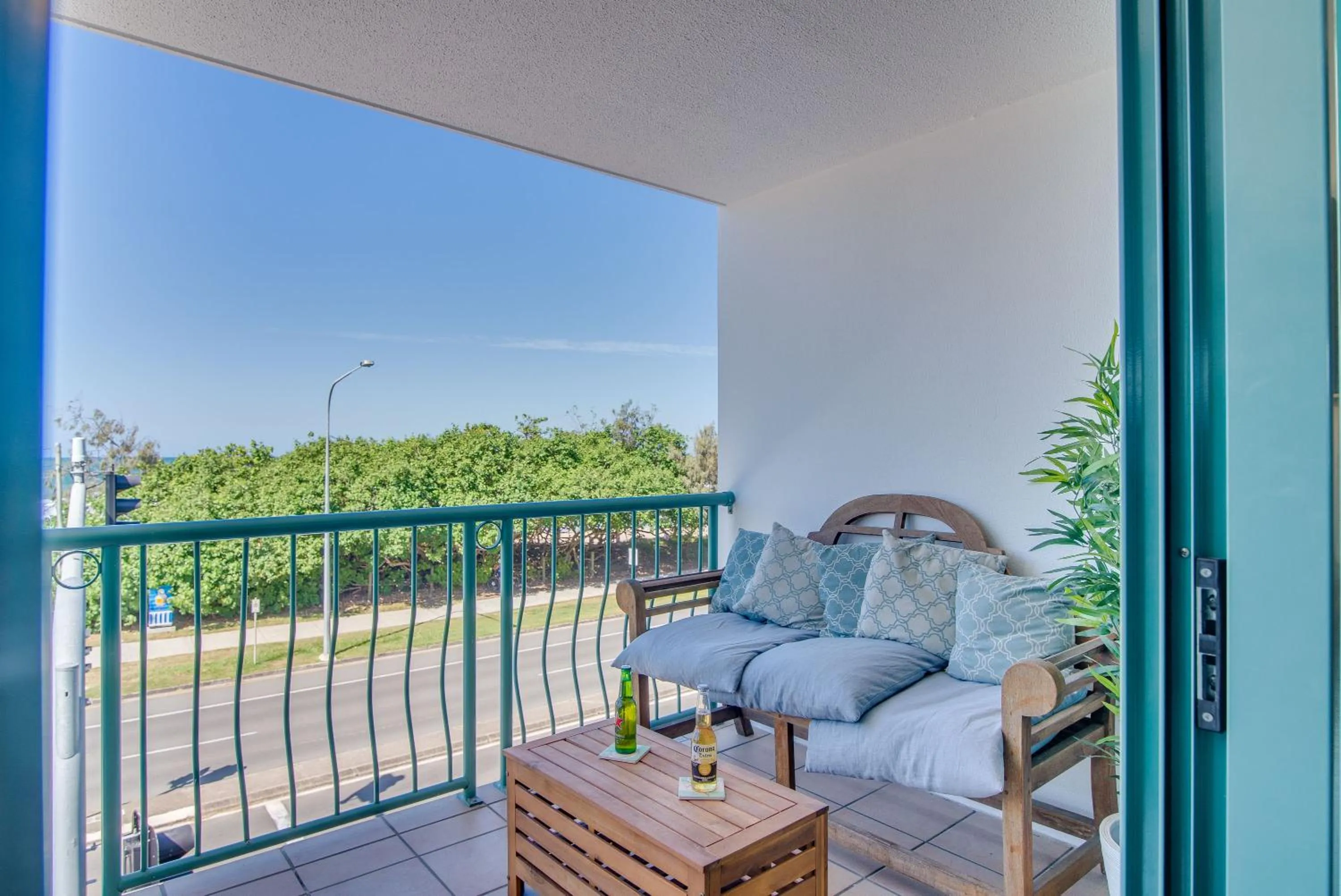 Balcony/Terrace in Grand Palais Boolarong Beachside Apartments