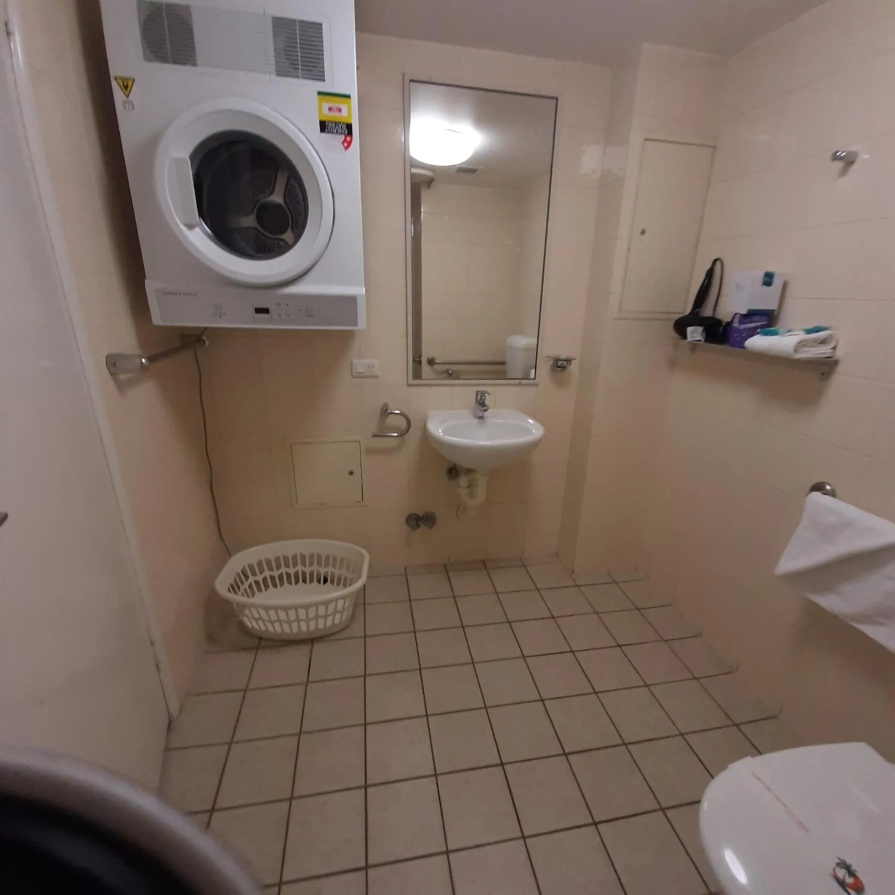 Grand Palais Boolarong Beachside Apartments