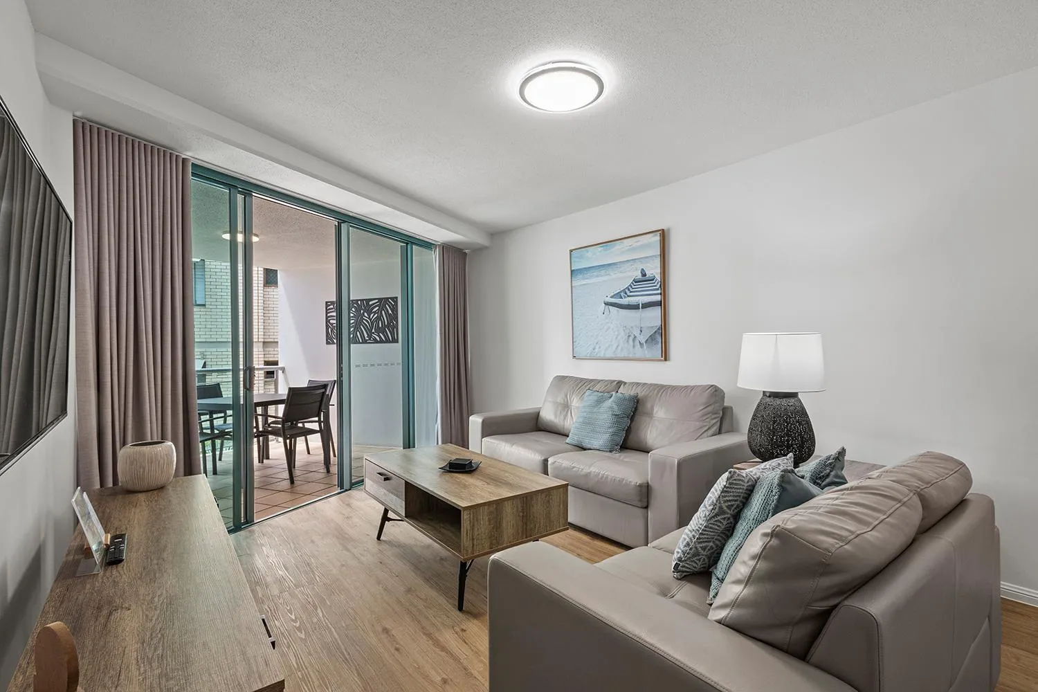 Grand Palais Boolarong Beachside Apartments