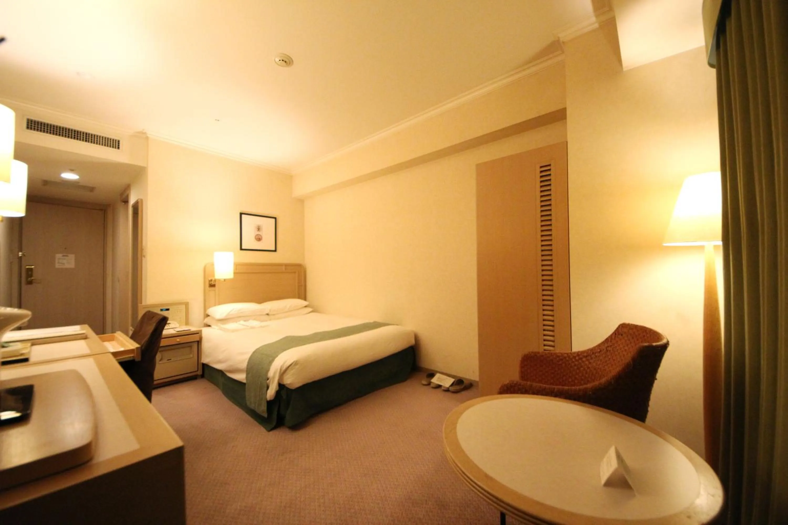 Photo of the whole room, Bed in Chateraise Gateaux Kingdom Sapporo