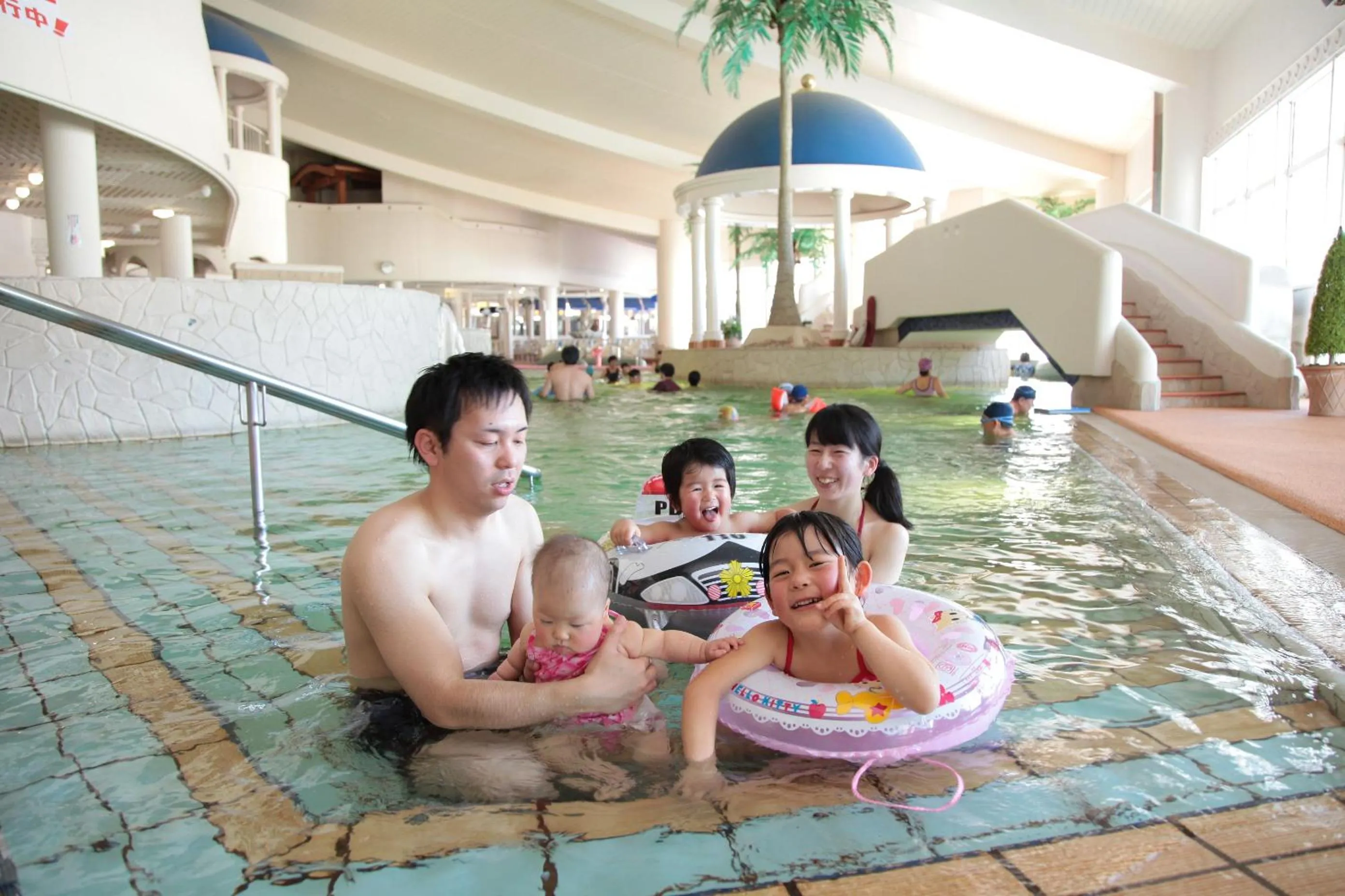 People in Chateraise Gateaux Kingdom Sapporo