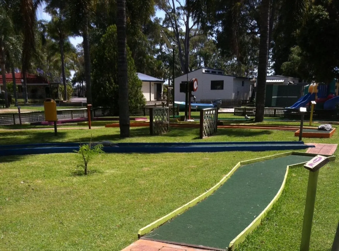 Day in Edgewater Holiday Park