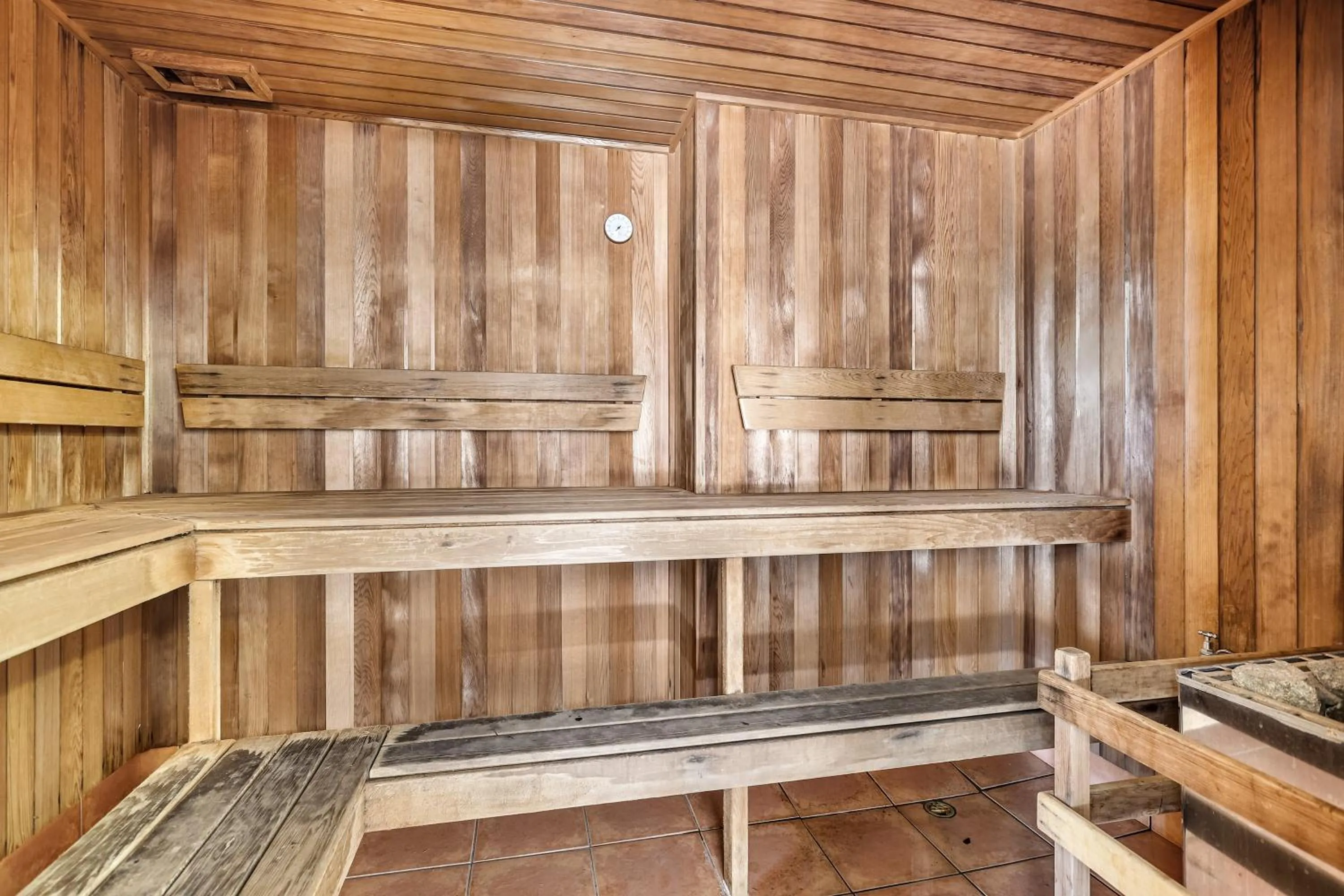 Sauna in The Astor Apartments