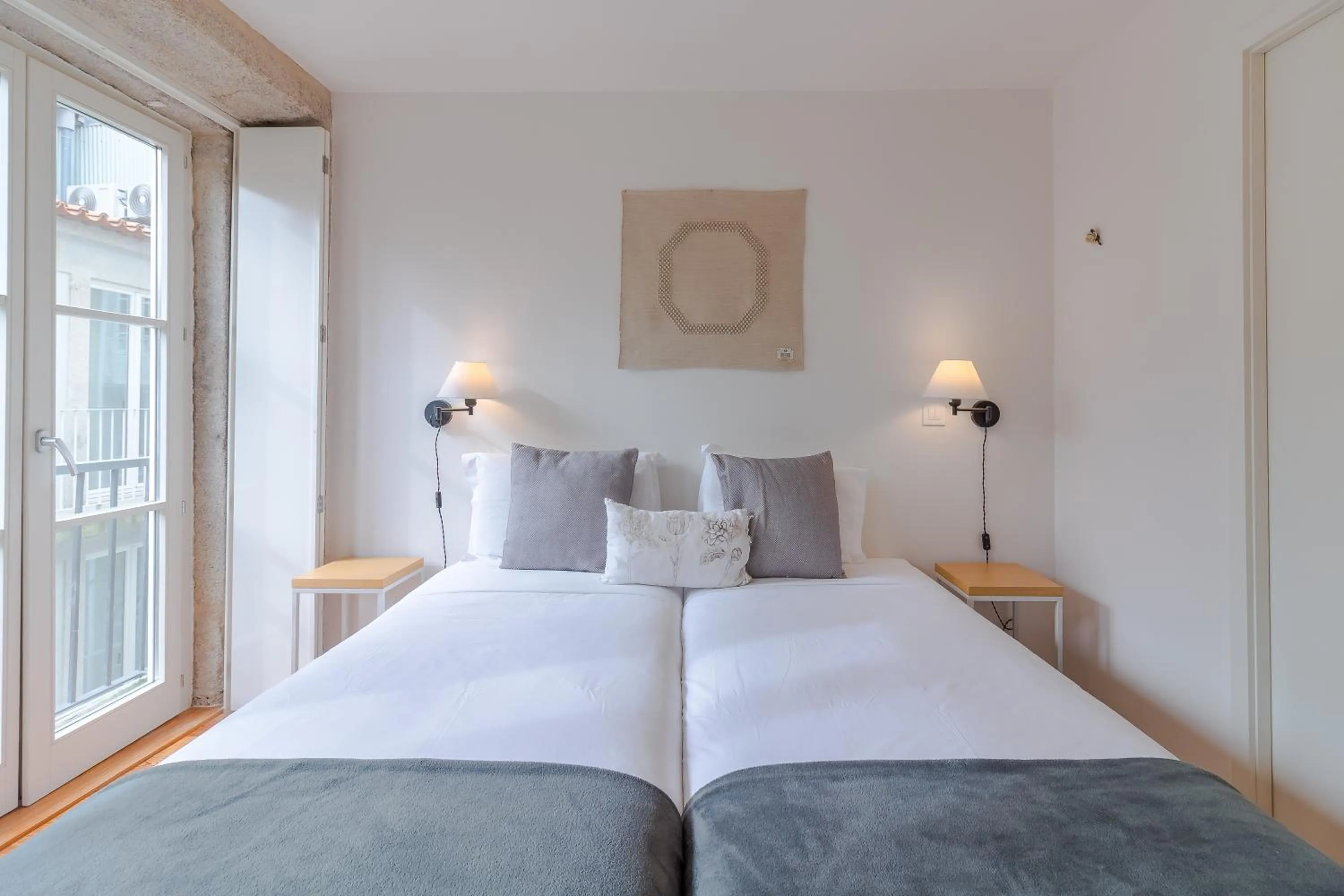 Bed in YOUROPO - The Tower