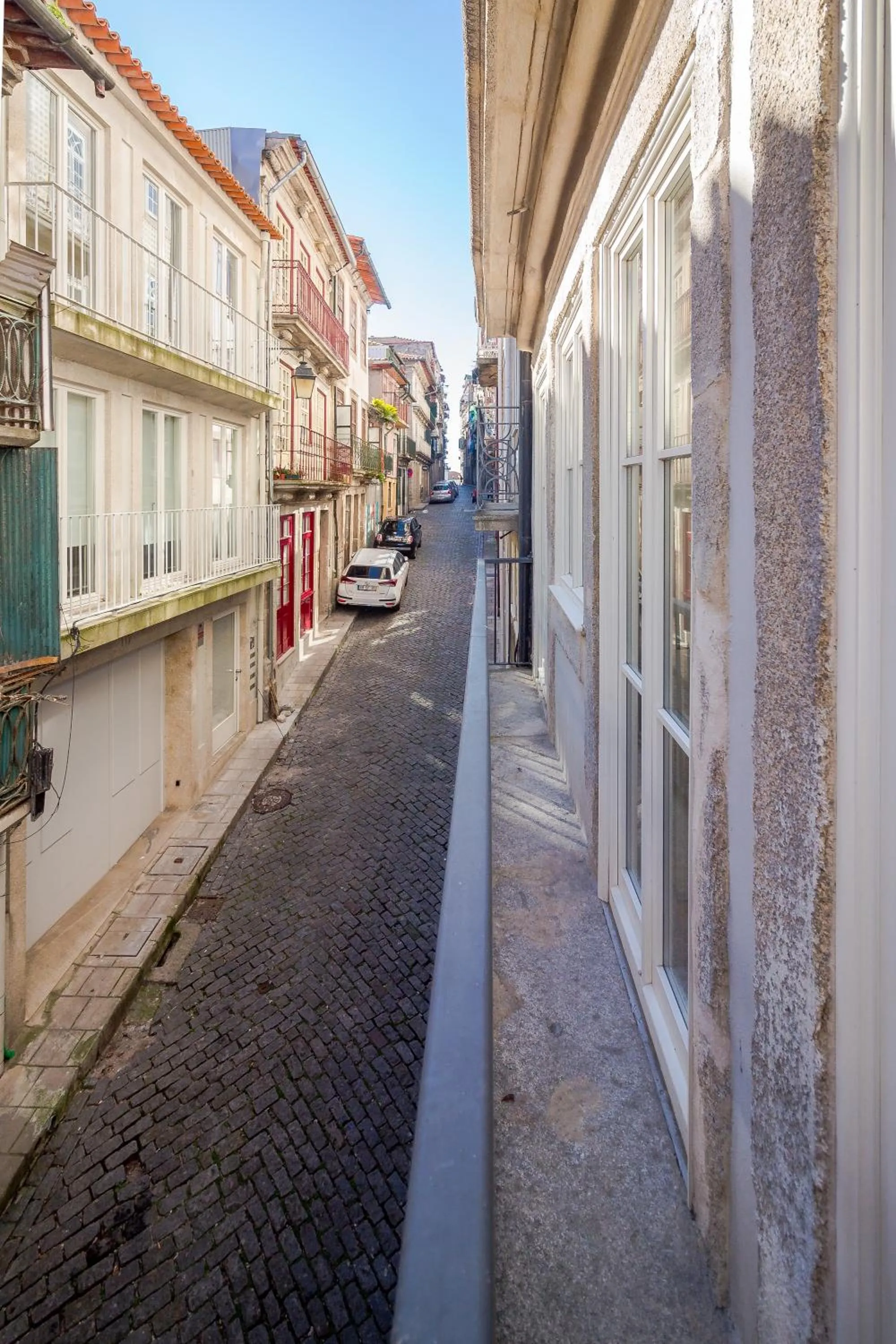 Property building in YOUROPO - The Tower