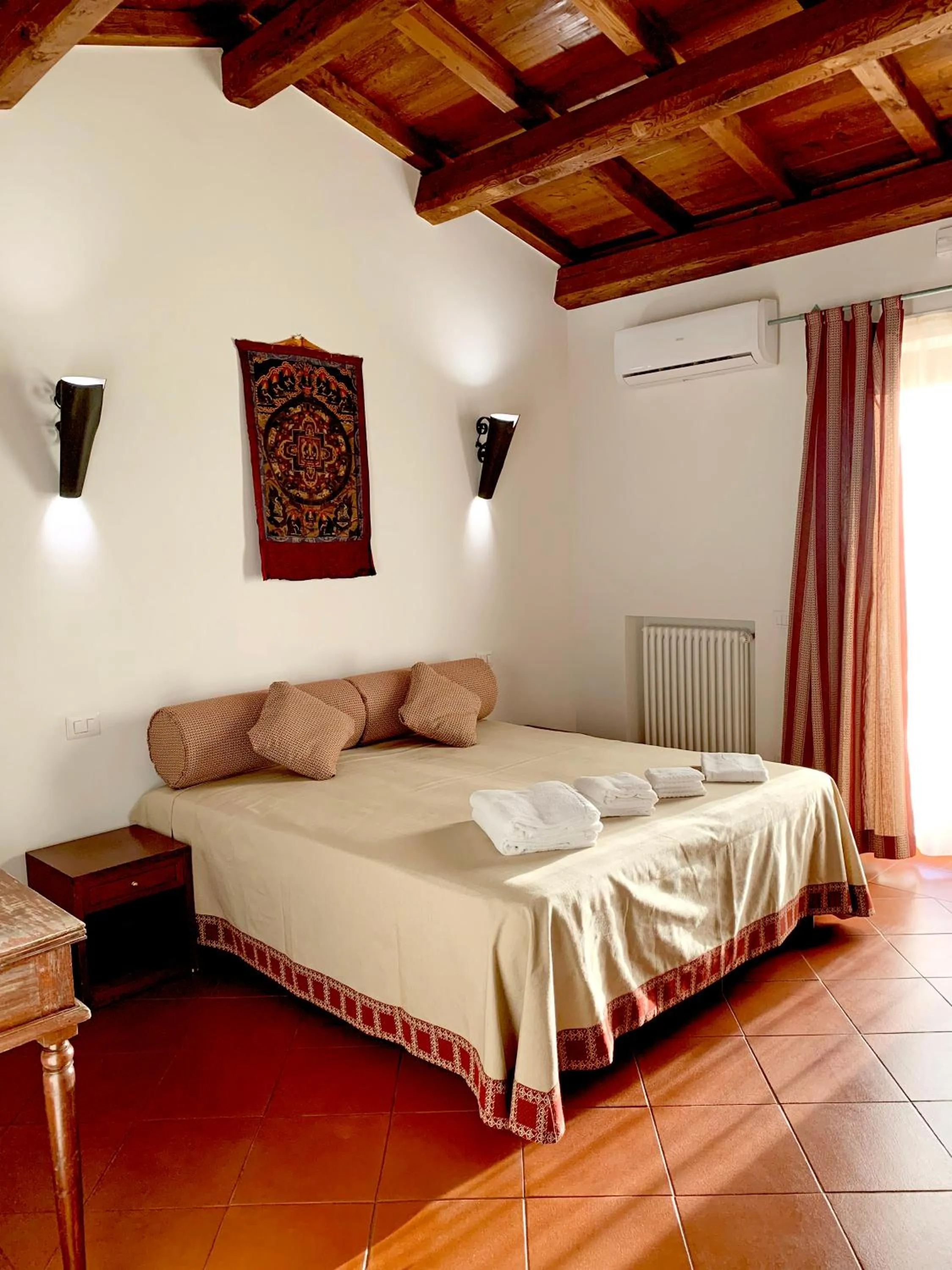 Bedroom, Bed in Resort Fonte Vulci