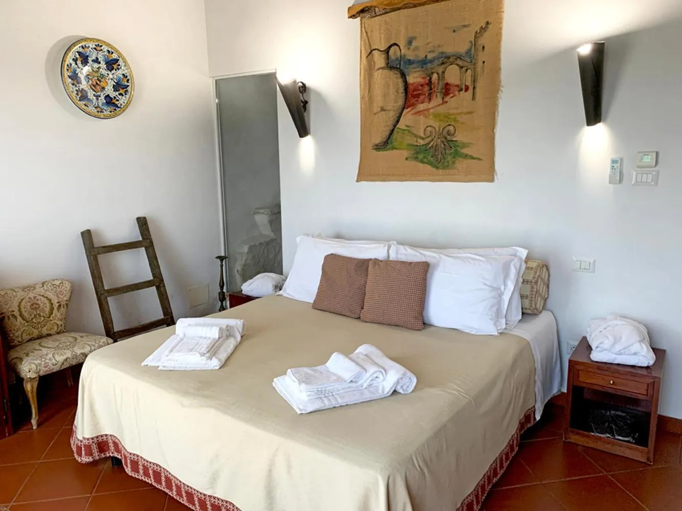 Bedroom, Bed in Resort Fonte Vulci