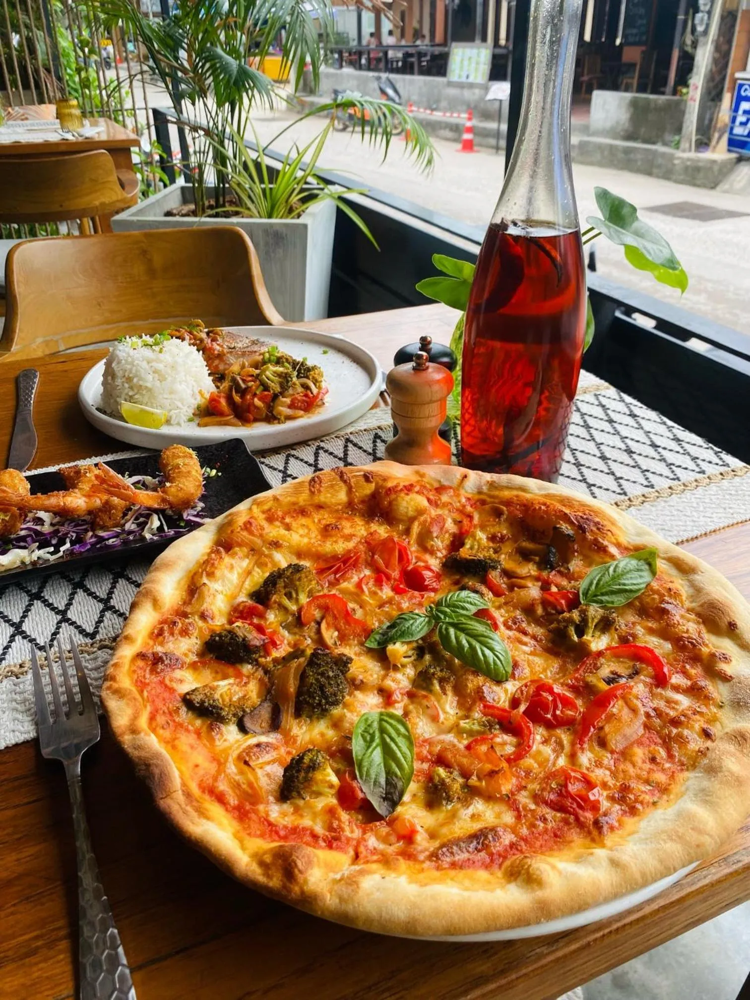 Restaurant/places to eat in Sairee Sairee Guesthouse