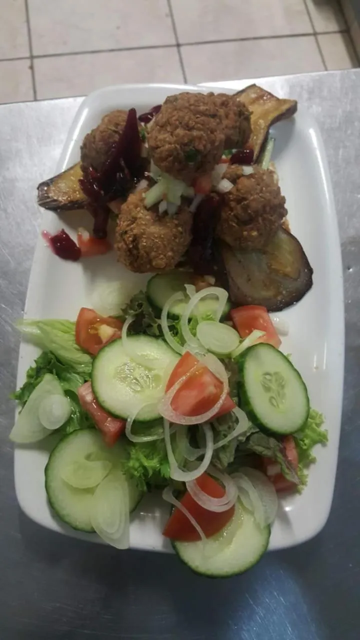 Restaurant/places to eat in Kings Lodge Hotel