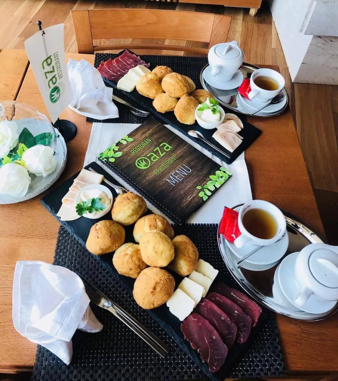 Buffet breakfast in Villas and apartments Oaza