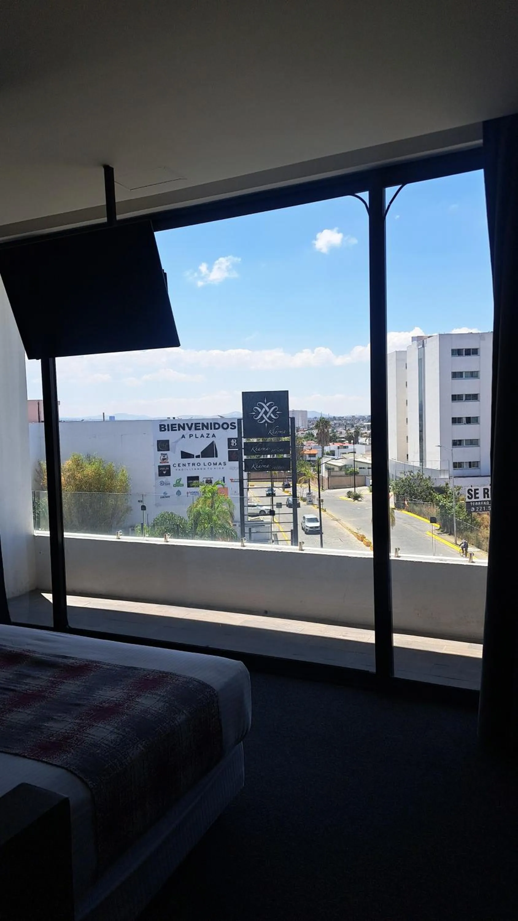 Balcony/Terrace, Bed in Kharma Suites