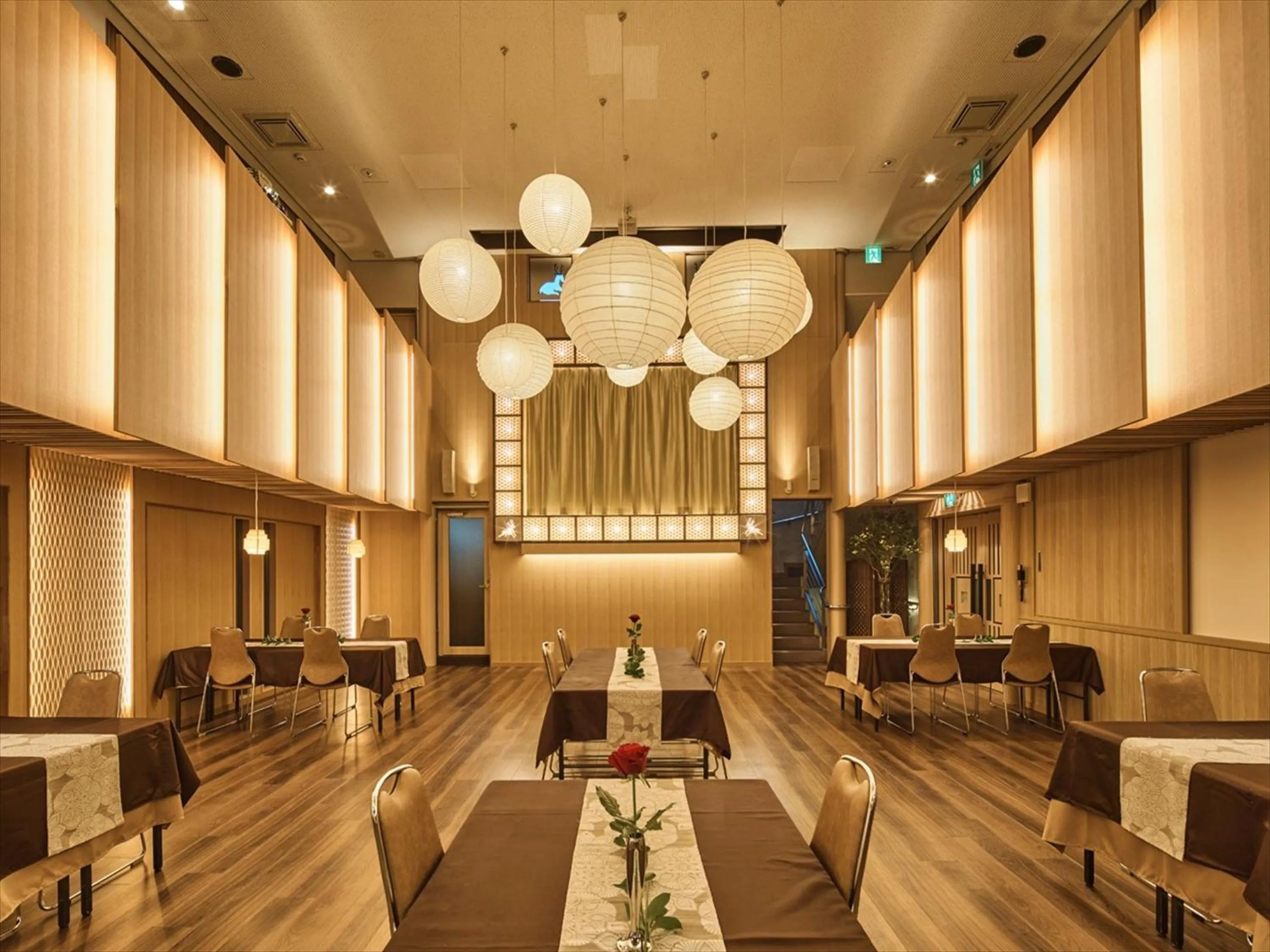 Restaurant/places to eat in Hotel New Wakasa