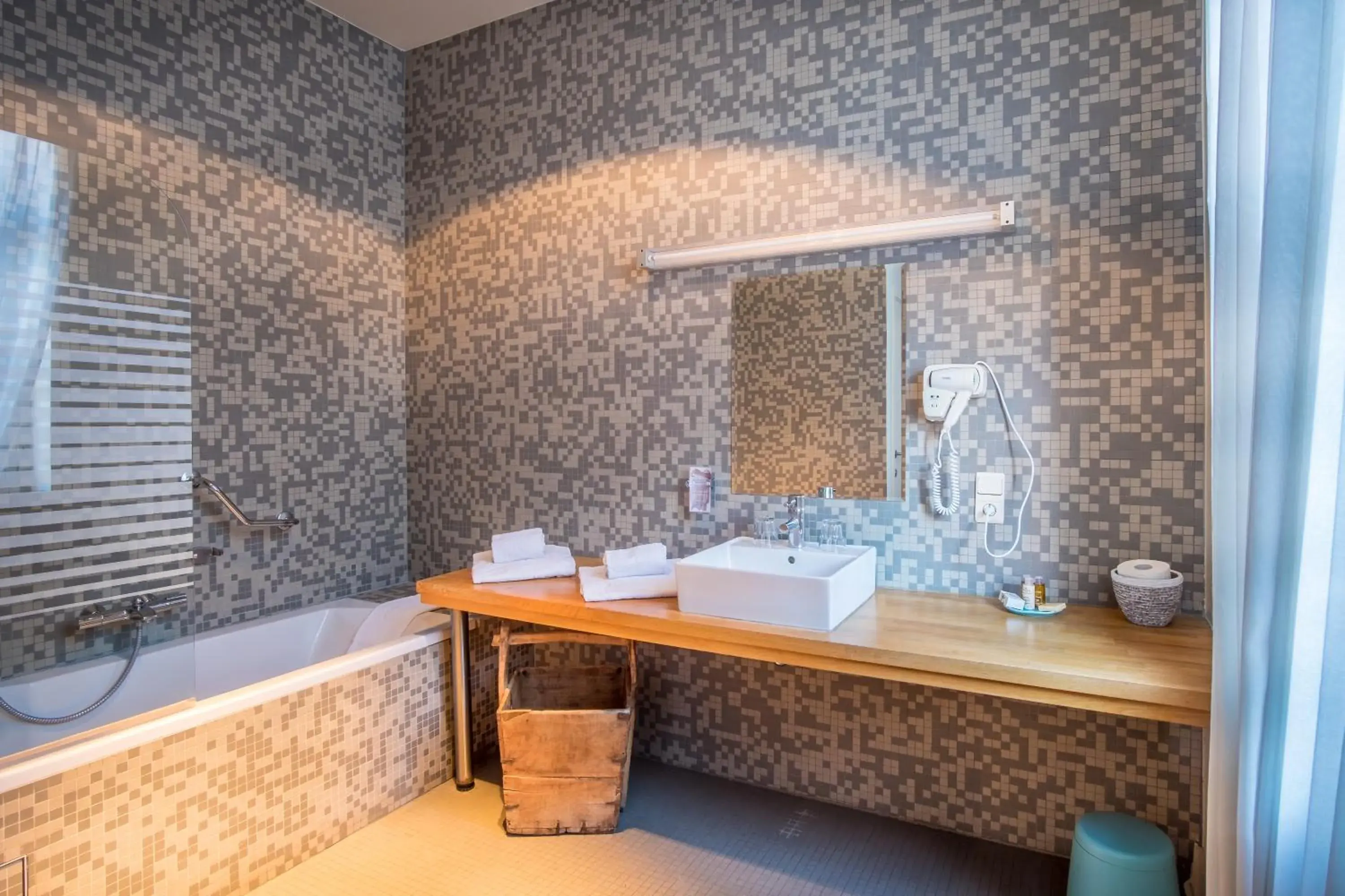 Standard Double Room - single occupancy in La Merveilleuse by Infiniti hôtel Standard Double Room - single occupancy in La Merveilleuse by Infiniti hôtel