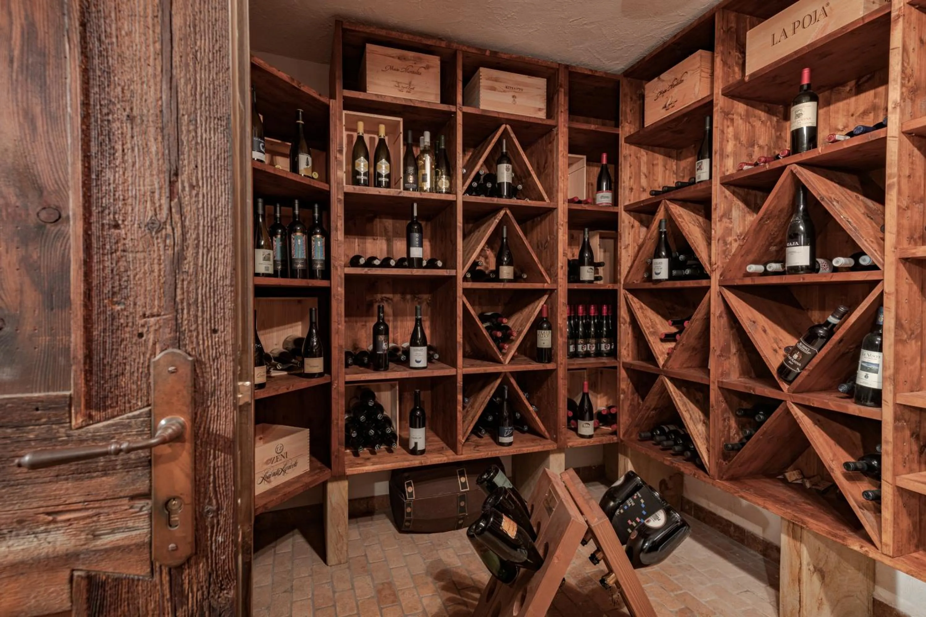 Restaurant/places to eat in Hotel Foresta