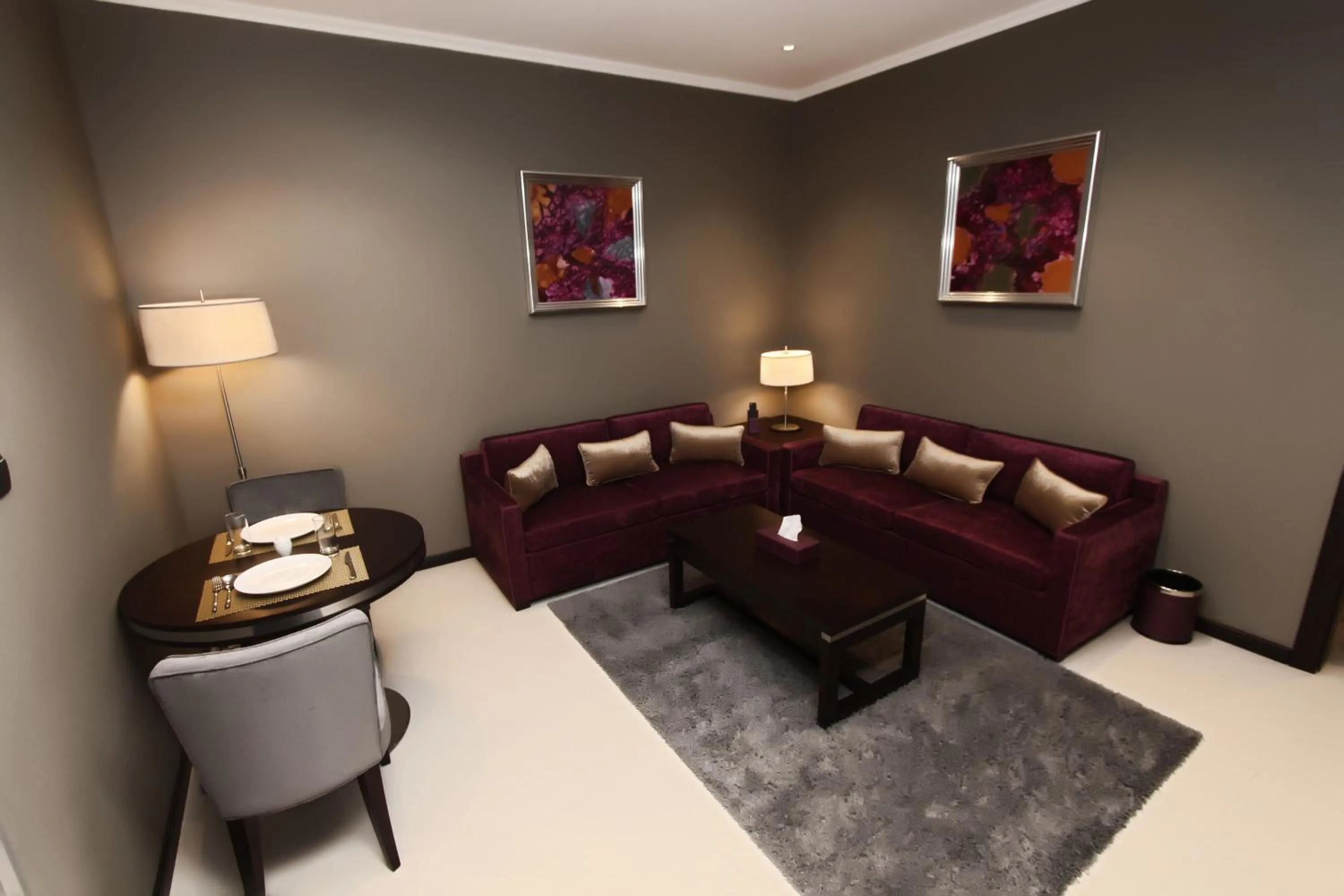 Living room in Normas Hotel