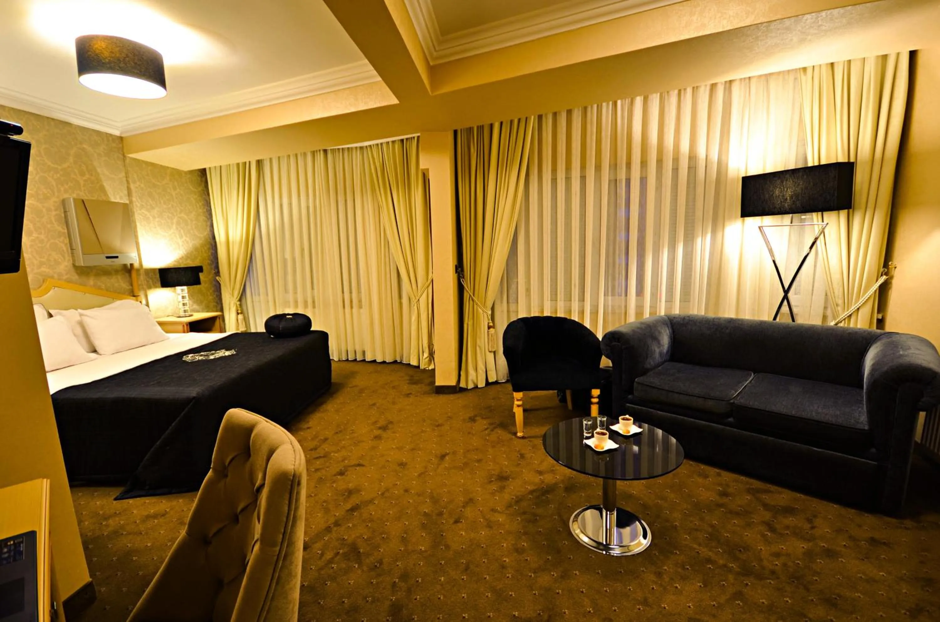 Photo of the whole room in Ada Life Hotel