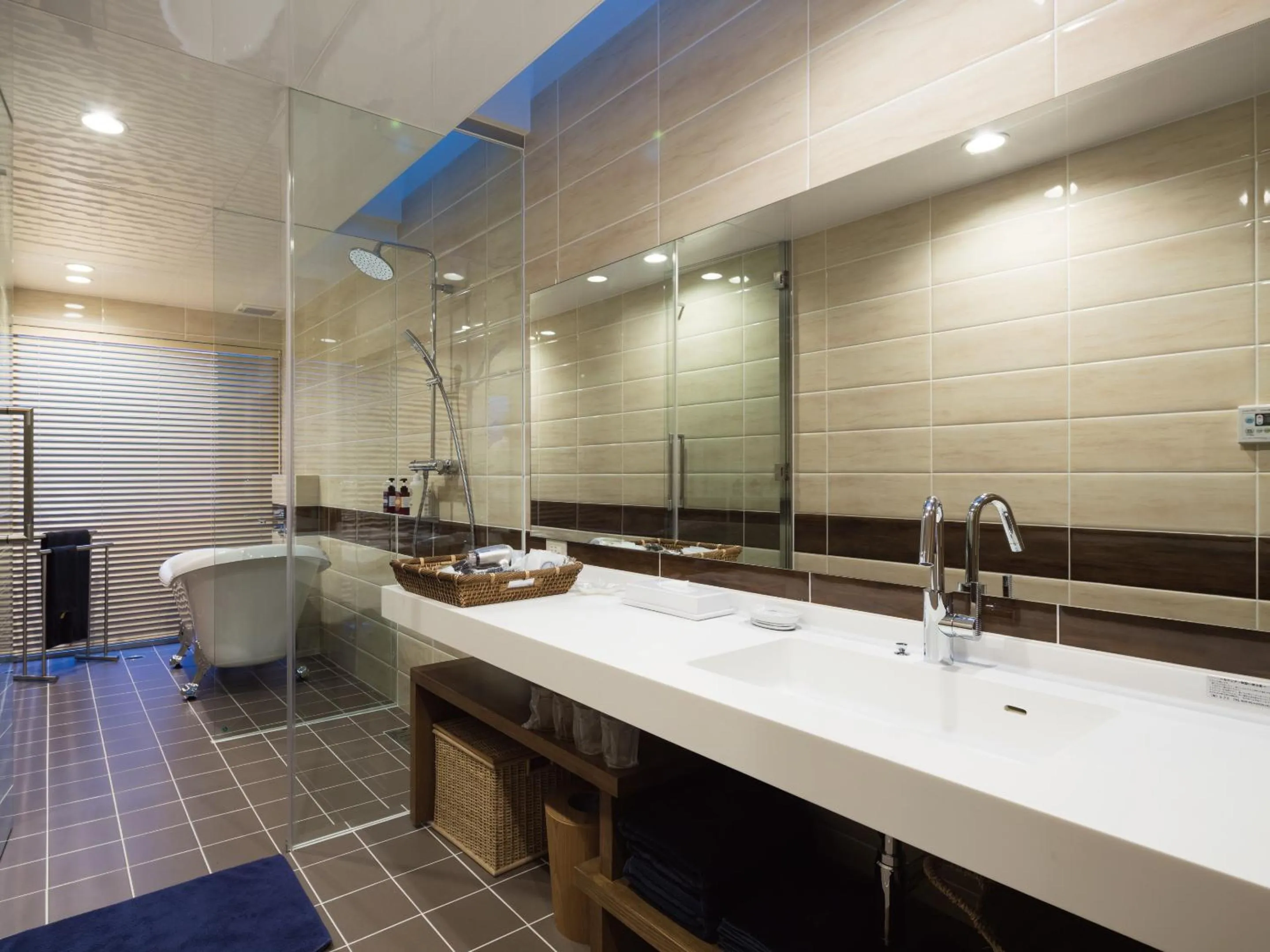 Bathroom in Condominium T-Room