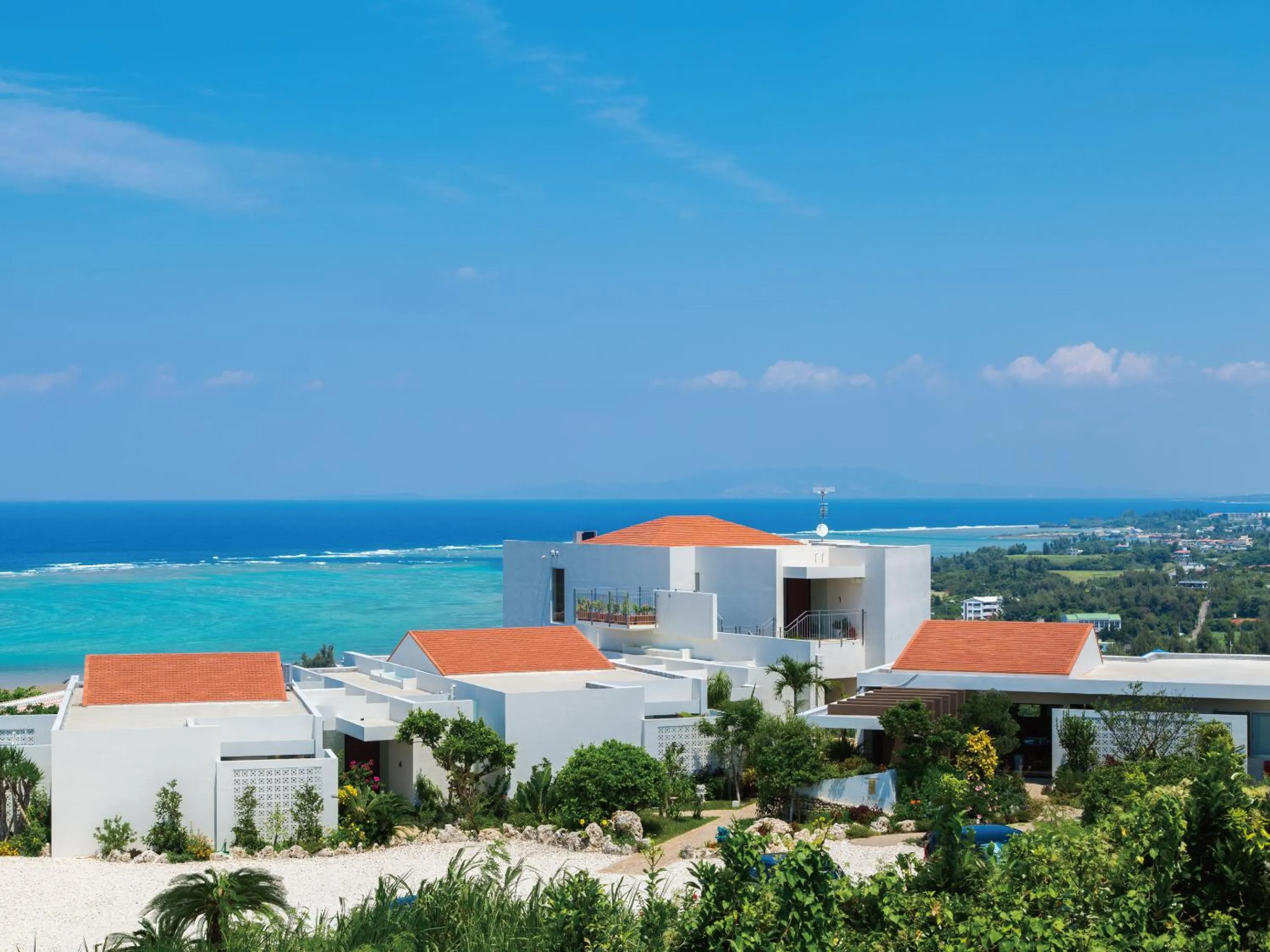 Property building in Condominium T-Room