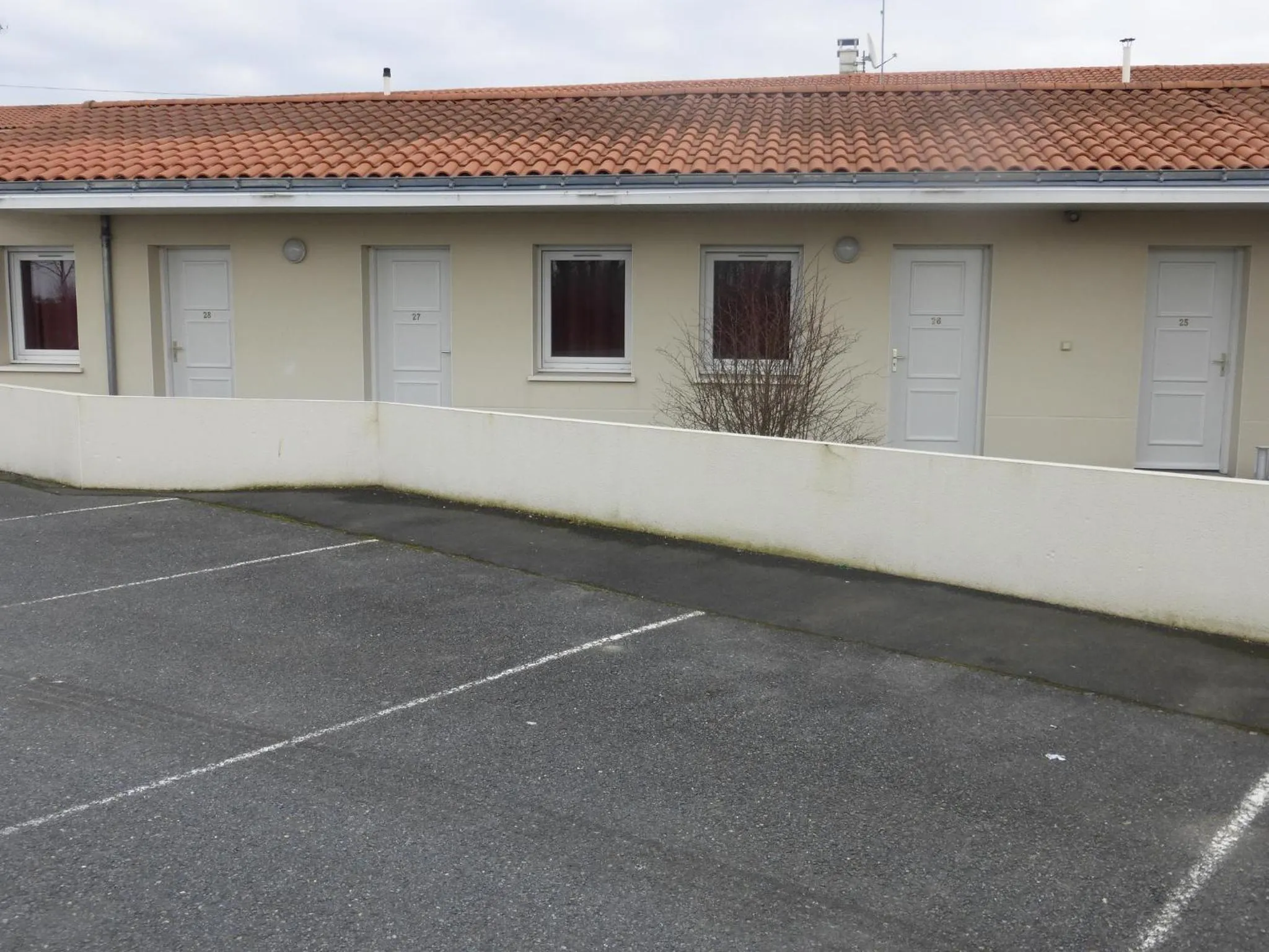 Property building in La Godinière