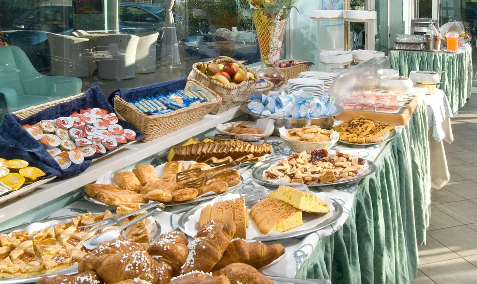 Restaurant/places to eat in Hotel Margareth