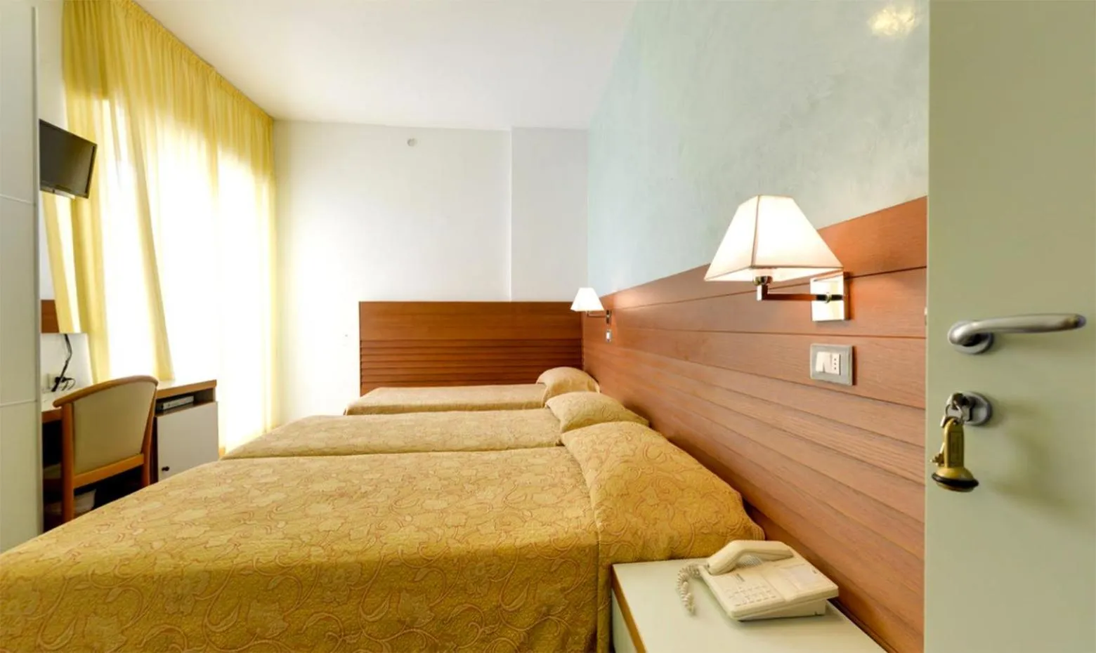 Spring, Bed in Hotel Margareth