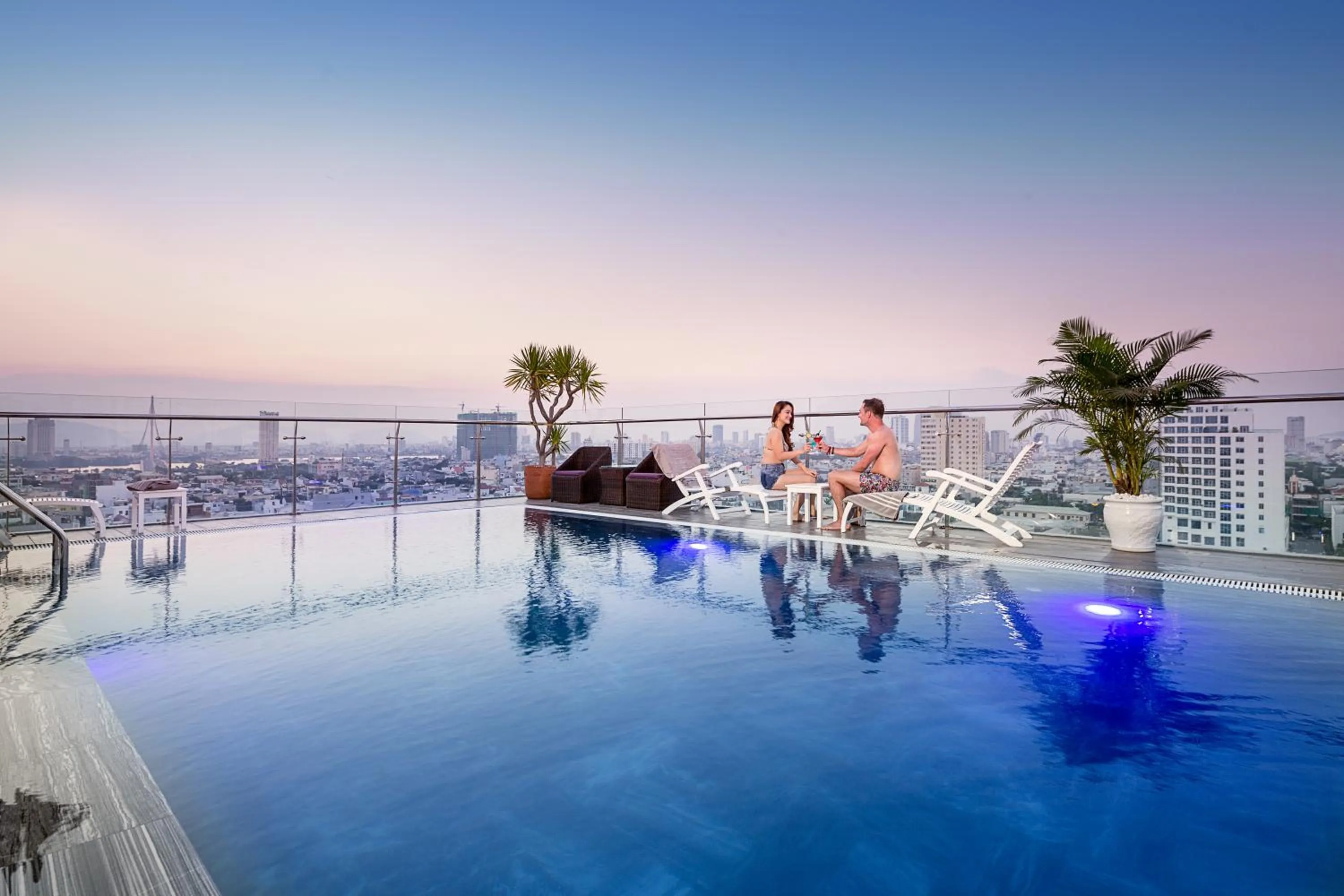 Swimming pool in Aria Grand Hotel & Spa