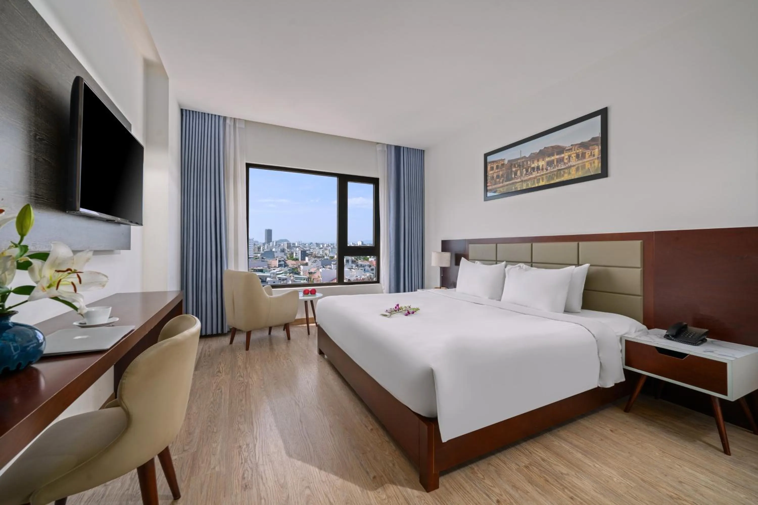 View (from property/room), Bed in Aria Grand Hotel & Spa