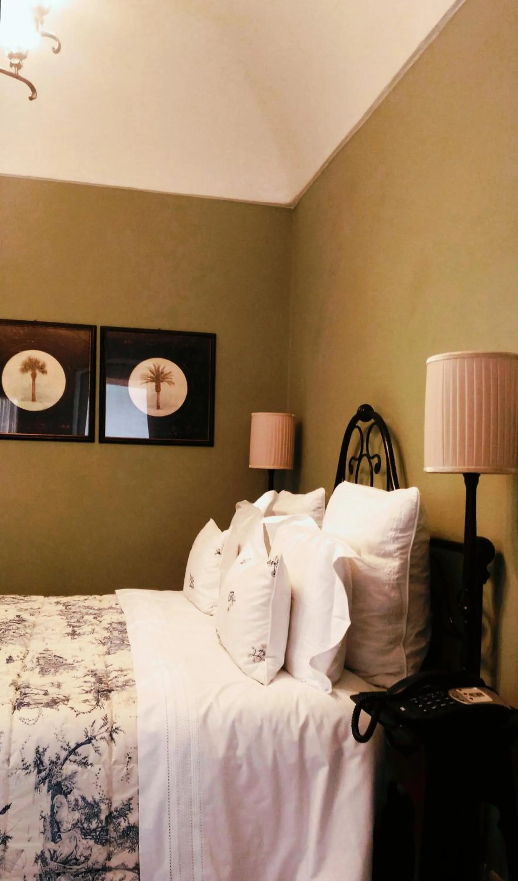 Photo of the whole room, Bed in Casa Dellatorre