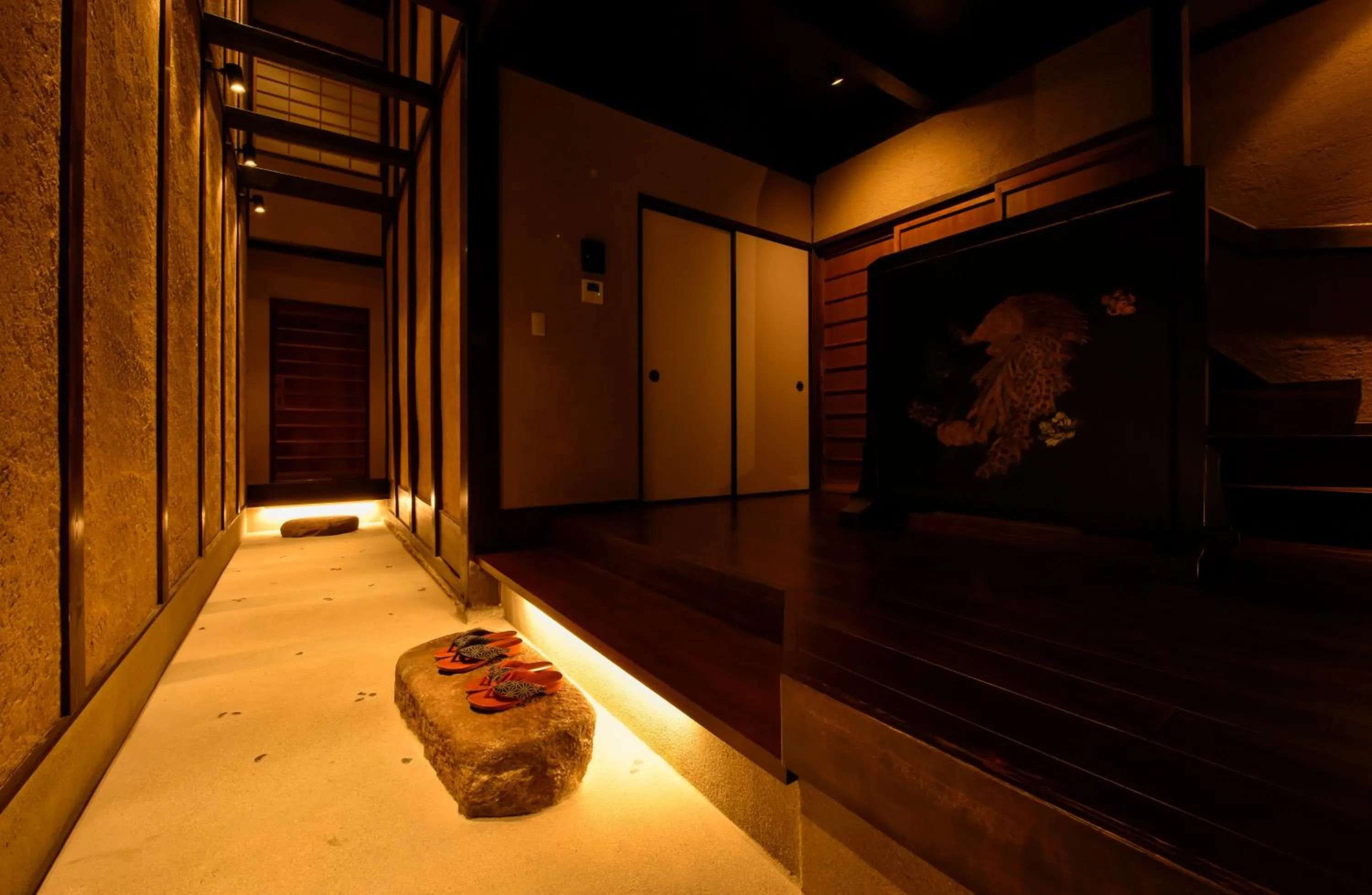 Decorative detail in Rinn Premium Machiya Kunpu