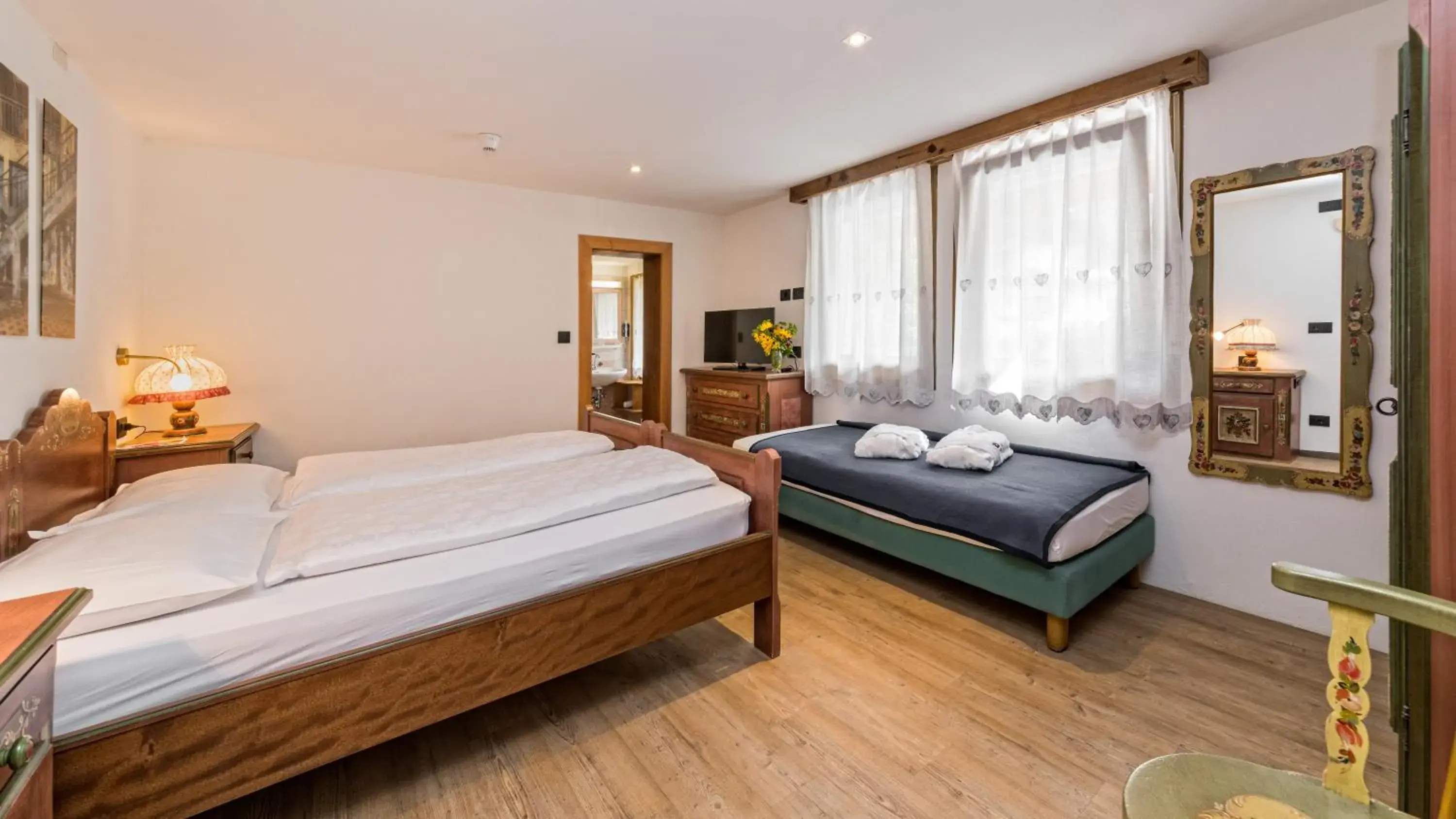 Double or Twin Room in Hotel Brunella Double or Twin Room in Hotel Brunella