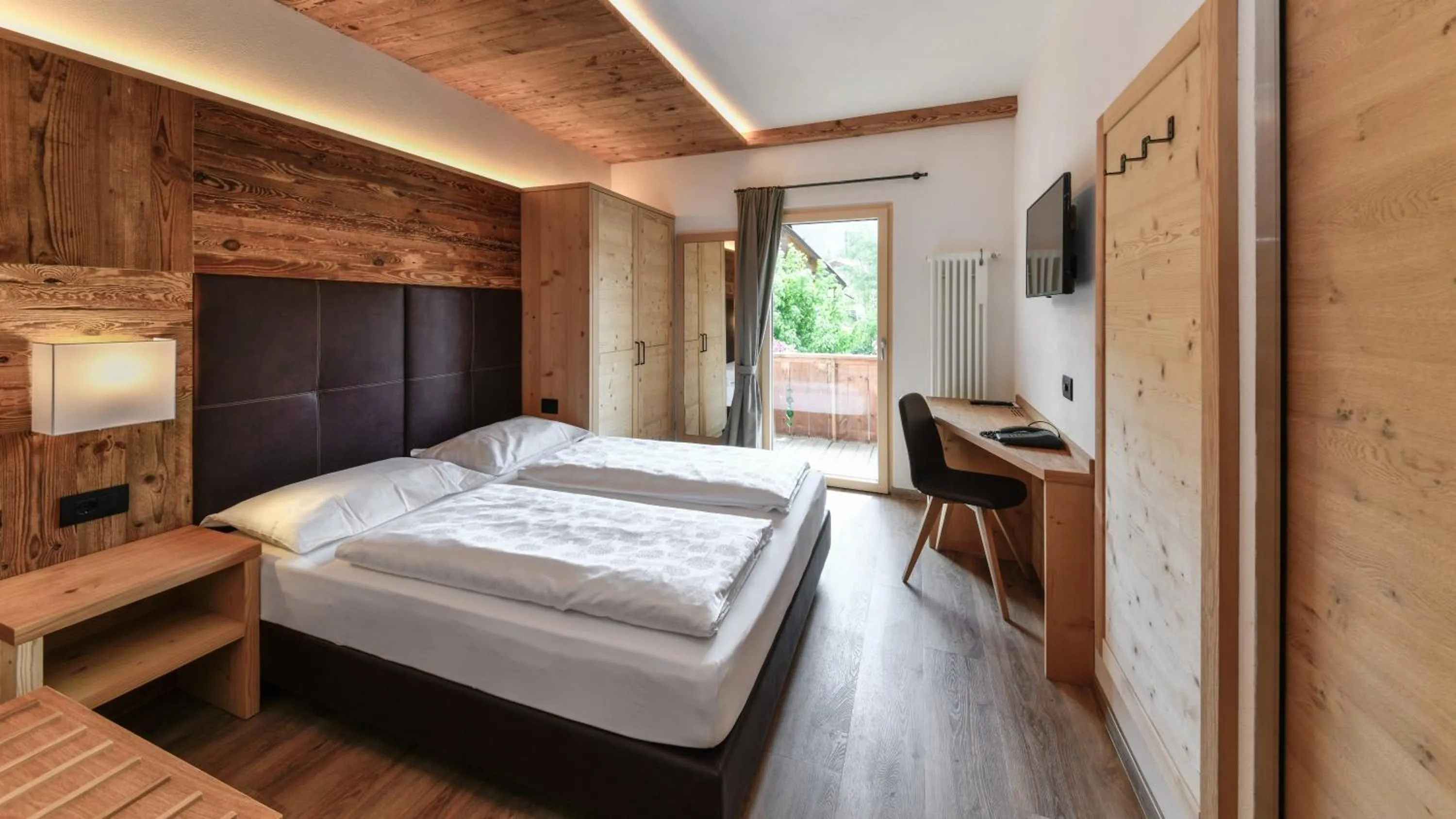 Bed in Hotel Brunella