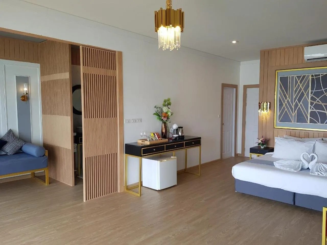 Bed in Raya Buri Resort Kanchanaburi