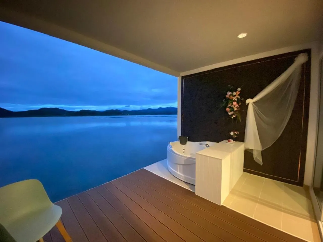 Raya Buri Resort Kanchanaburi