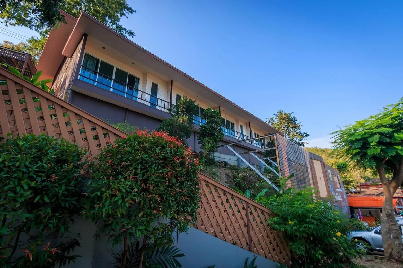 Raya Buri Resort Kanchanaburi