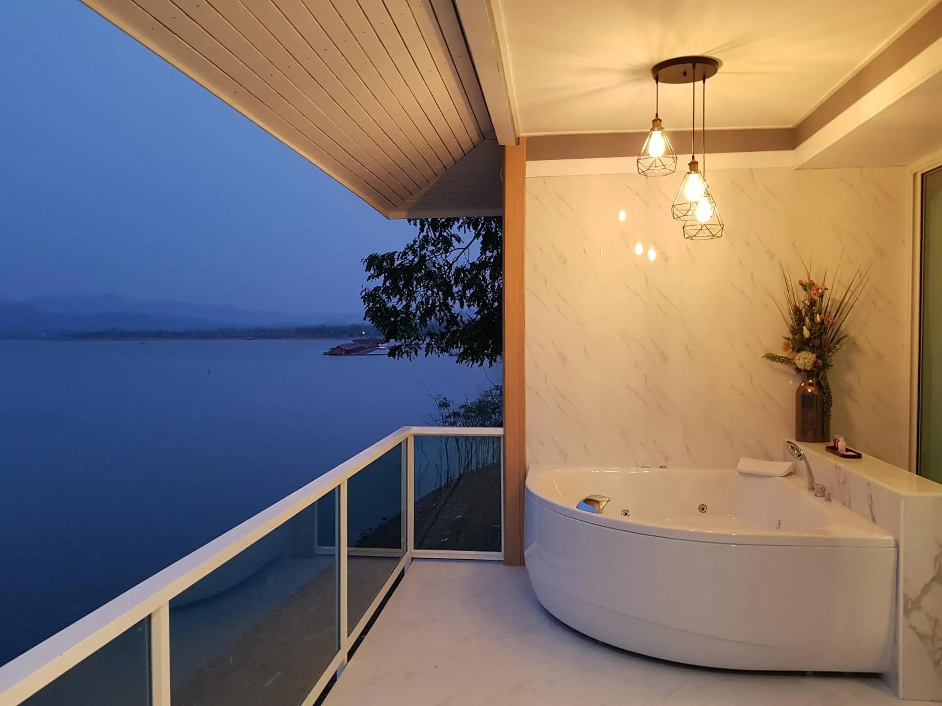 Jacuzzi Villa with King bed in Raya Buri Resort Kanchanaburi Jacuzzi Villa with King bed in Raya Buri Resort Kanchanaburi