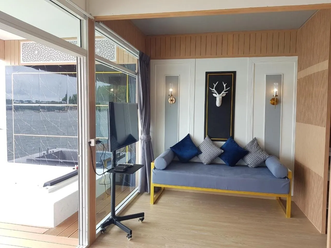 Raya Buri Resort Kanchanaburi