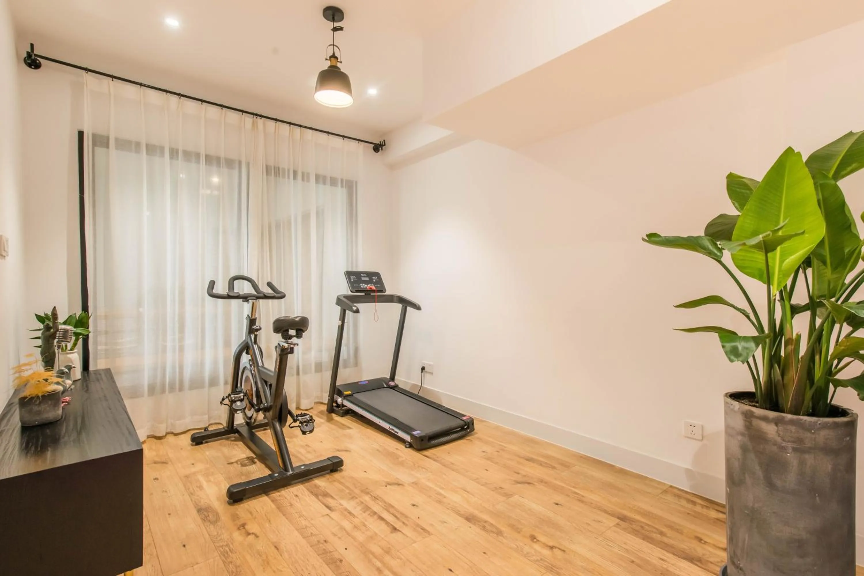 Fitness centre/facilities in Cendre Hotel (Lingering Garden and Tiger Hill)