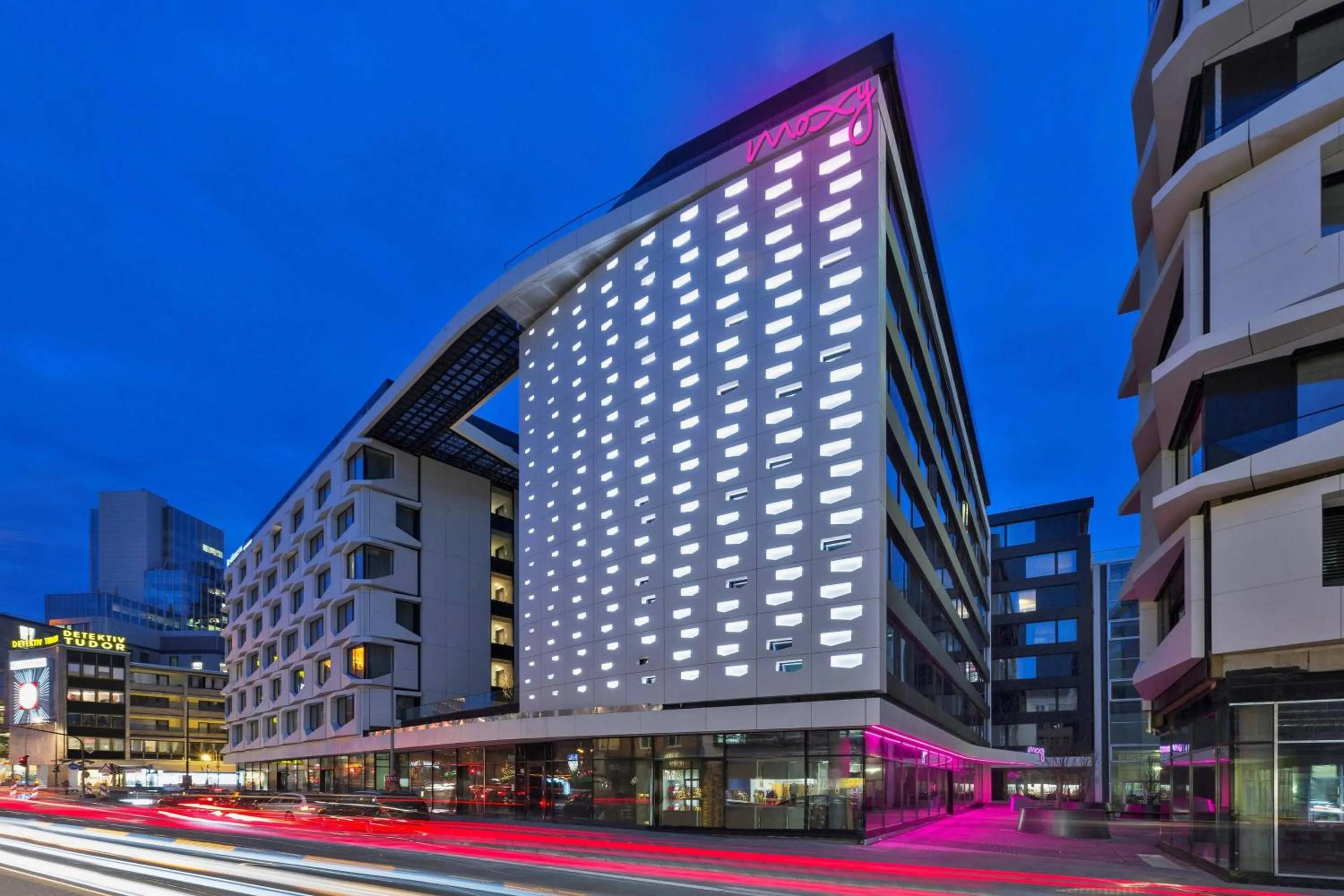 Property building in Moxy Frankfurt City Center