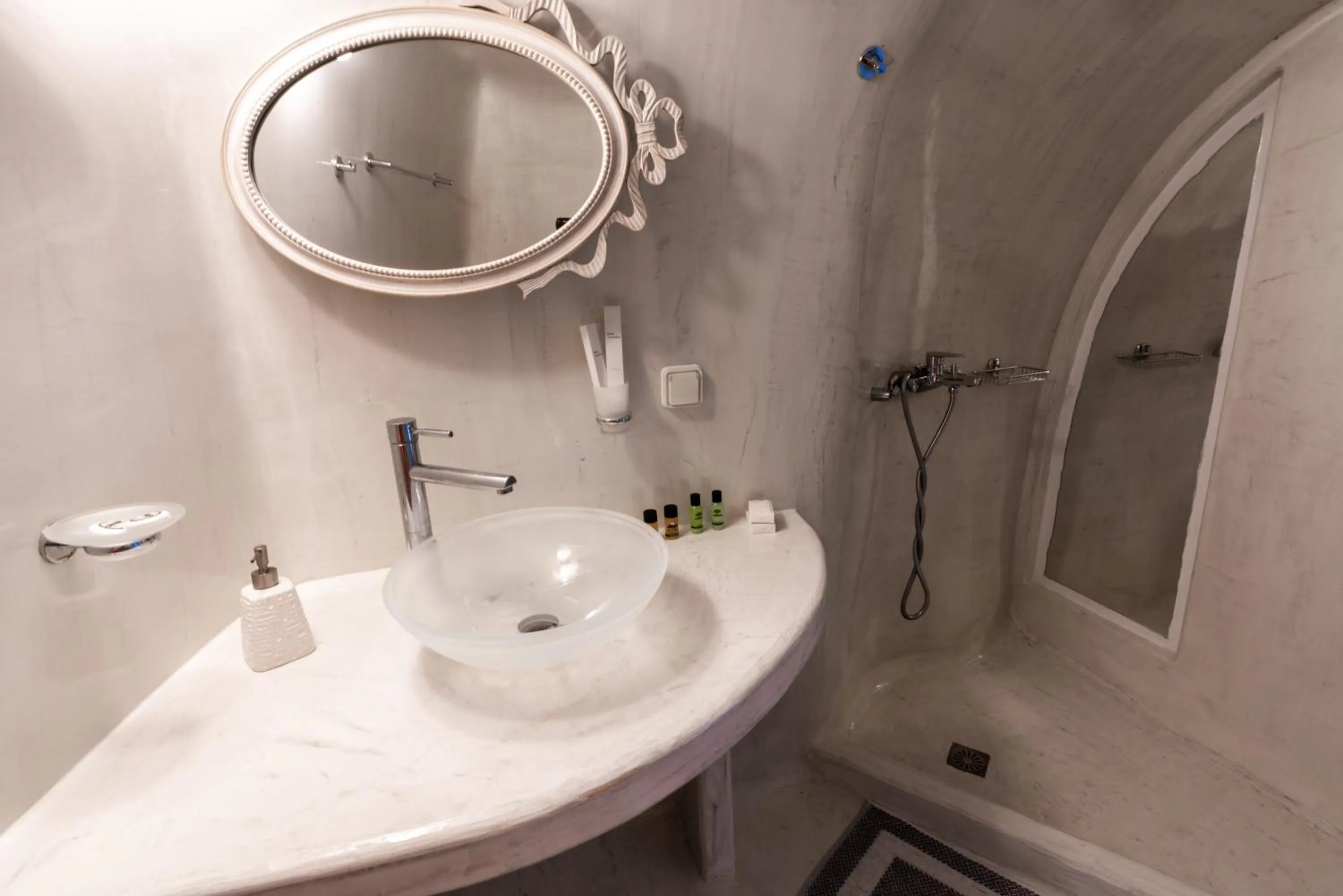 Bathroom in Cally Cave House