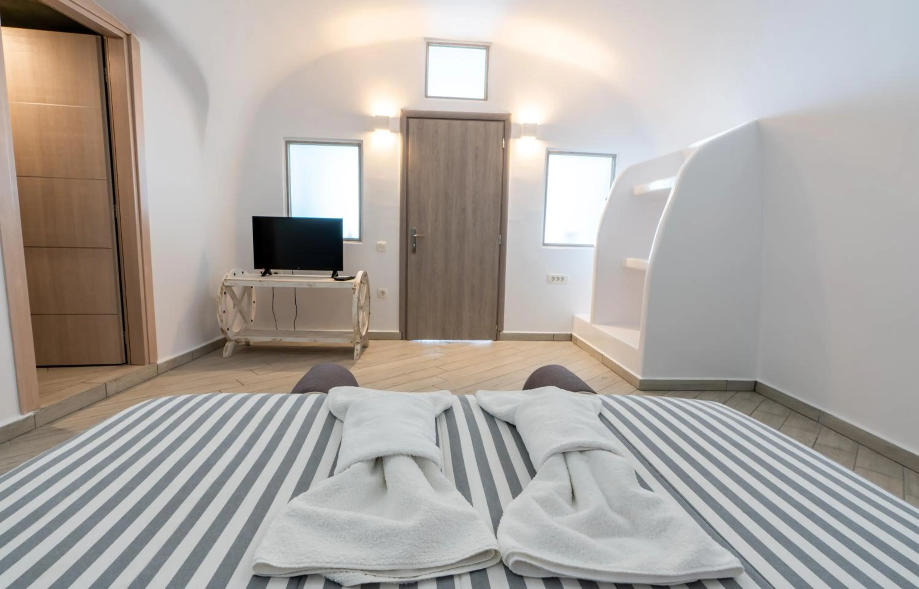 Bed in Cally Cave House