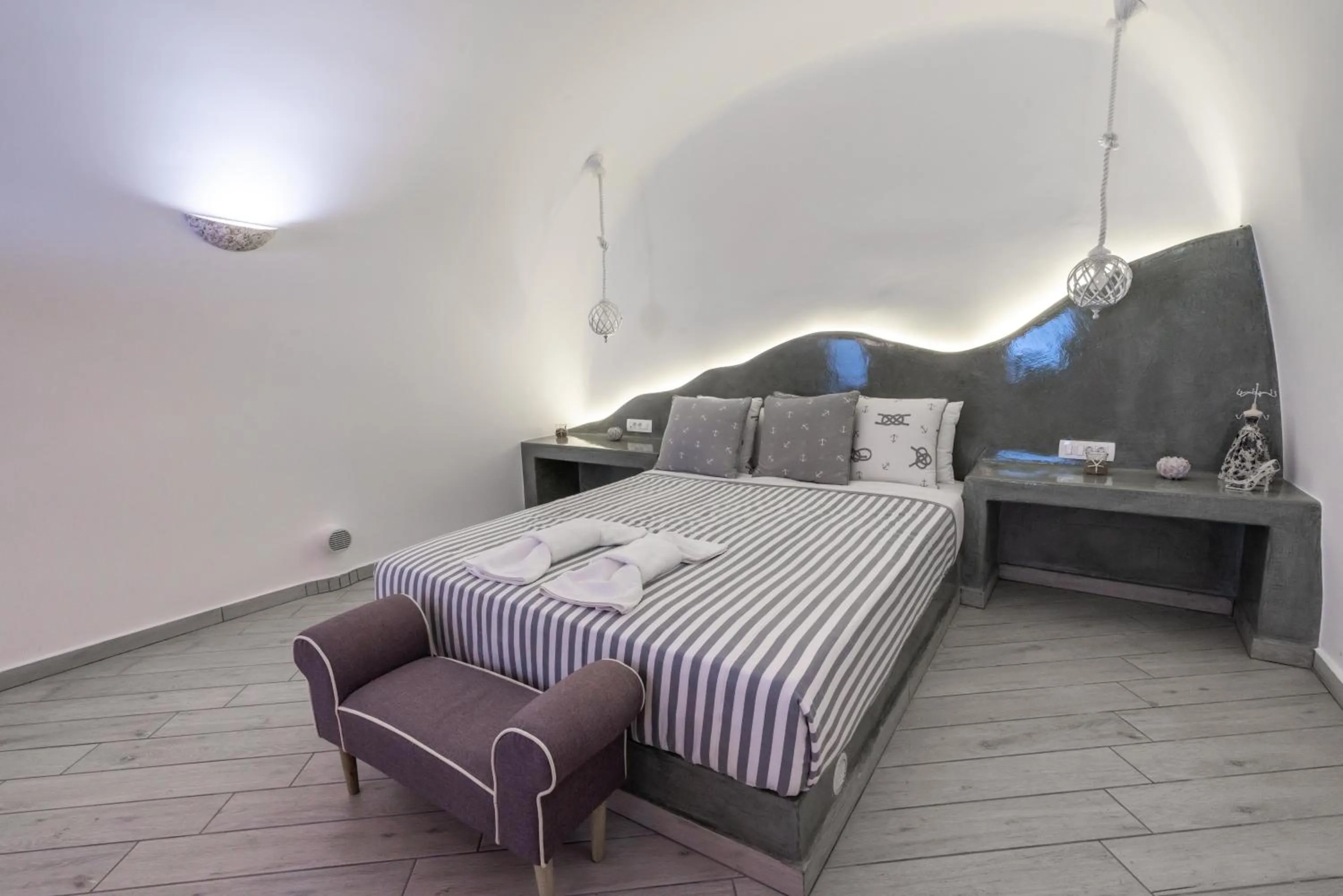 Bed in Cally Cave House