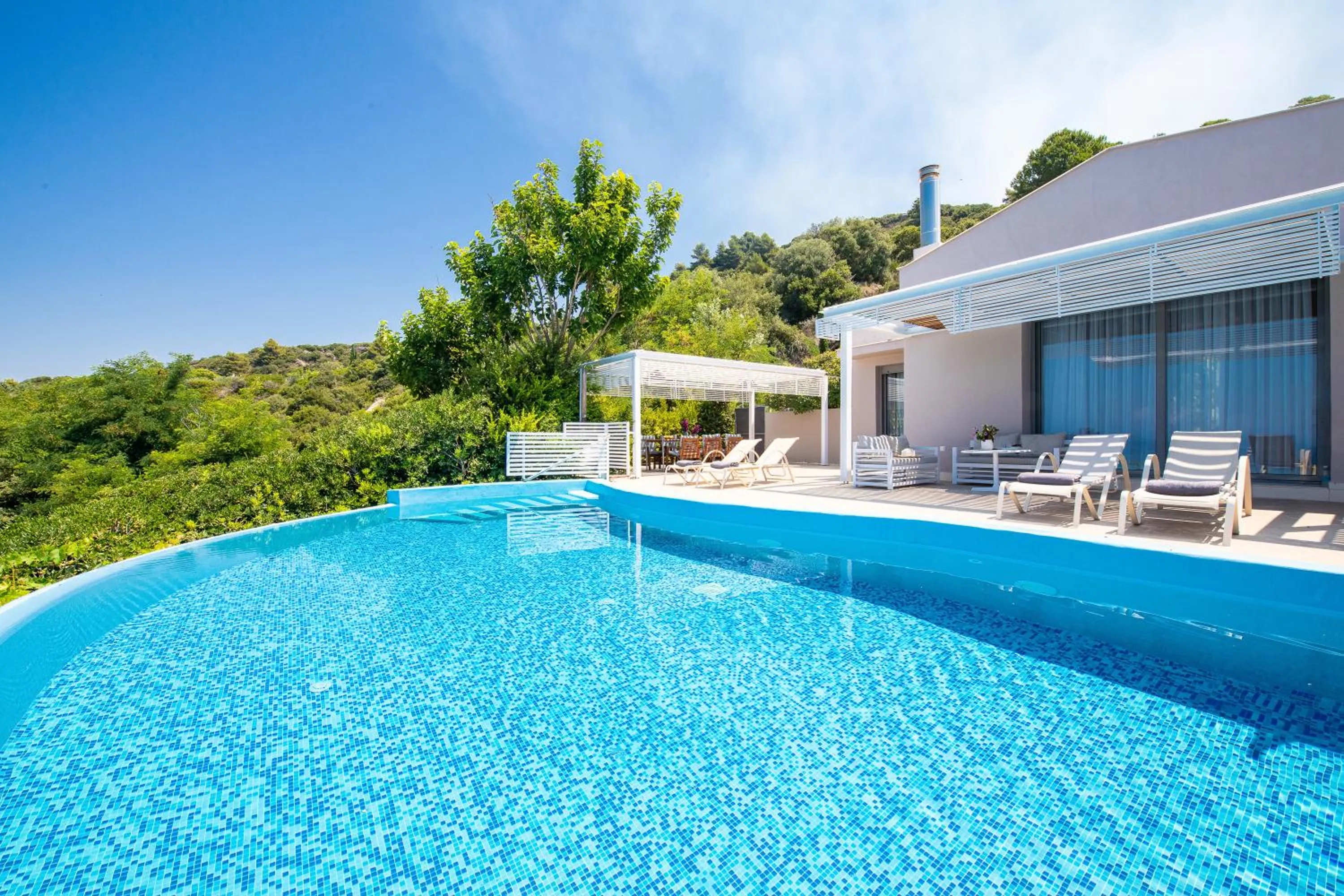 Swimming pool in Mare Dei Suites Hotel Ionian Resort