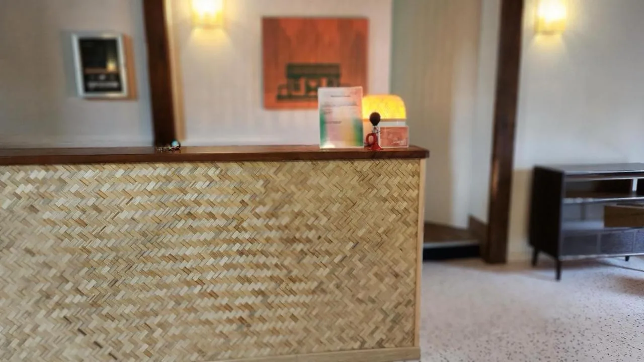 Property building in Logis Hôtel La Cascade - Lyon Nord