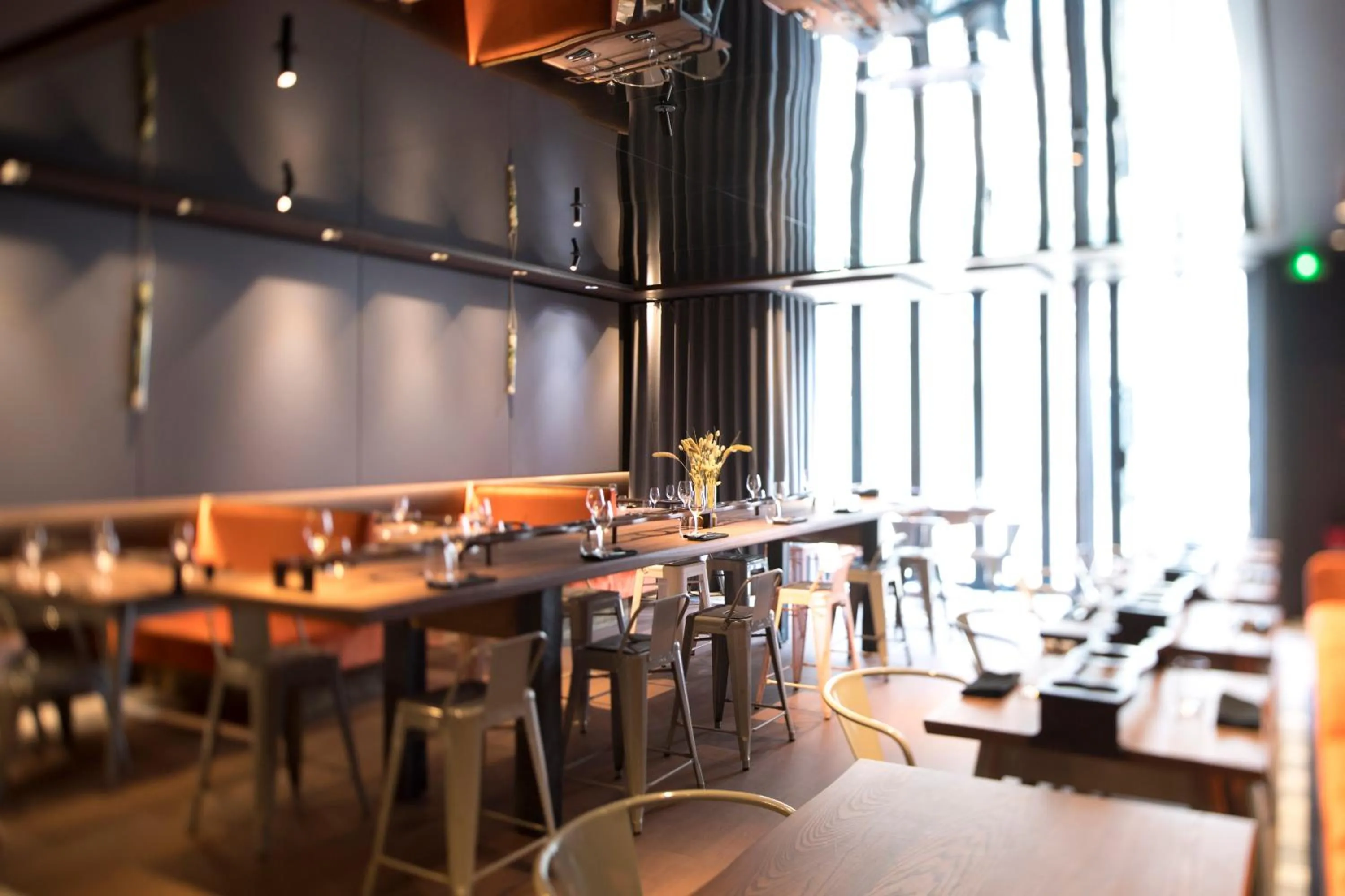 Restaurant/Places to Eat in Les Voyageurs