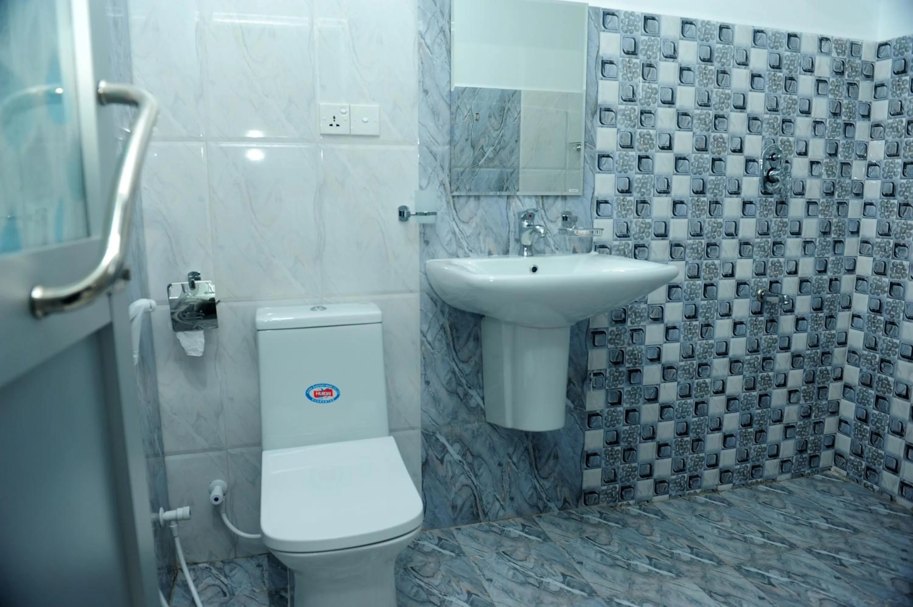 Bathroom in Sunstar Nilaveli